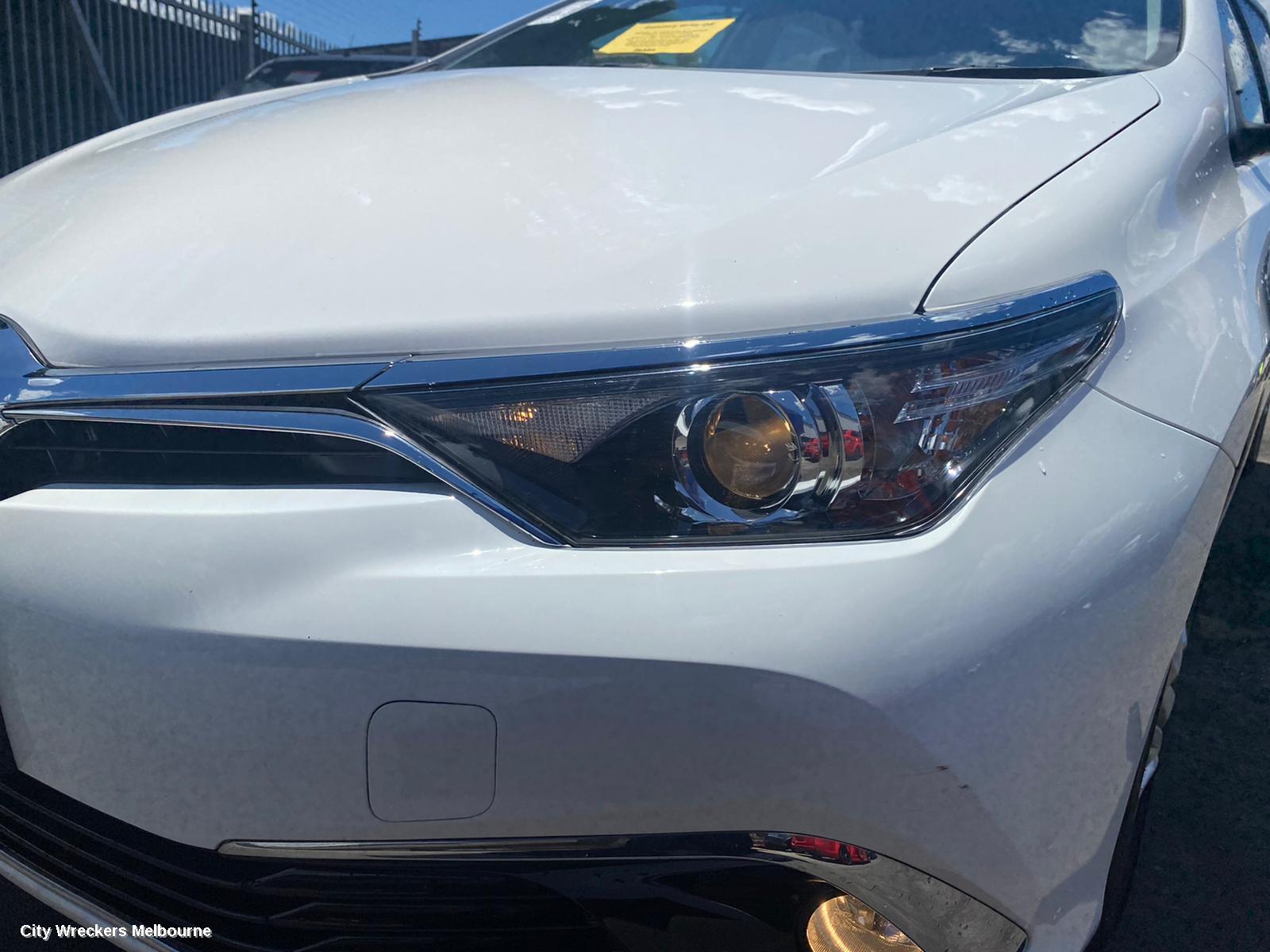 TOYOTA COROLLA DOOR HANDLE, ZRE182R 10/2012 - 06/2018