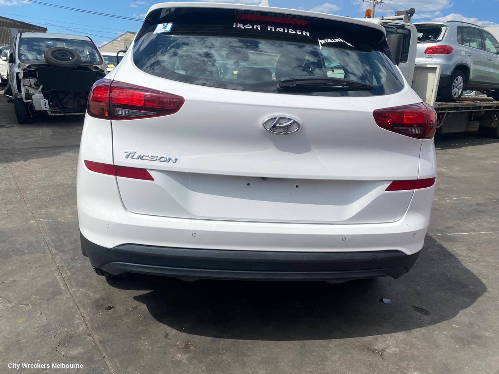 HYUNDAI TUCSON RIGHT REAR DOOR, TL, 06/2018 - 01/2021