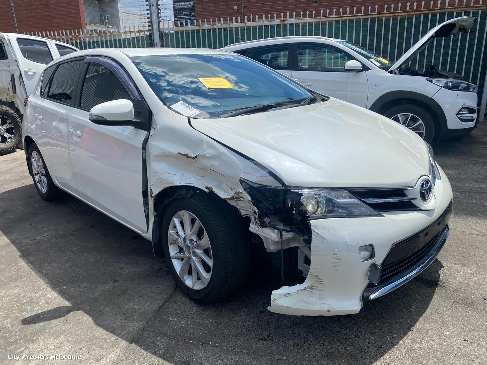 TOYOTA COROLLA COMBINATION SWITCH, WIPER SWITCH, ZRE182R, HATCH, 10/2012 - 06/2018