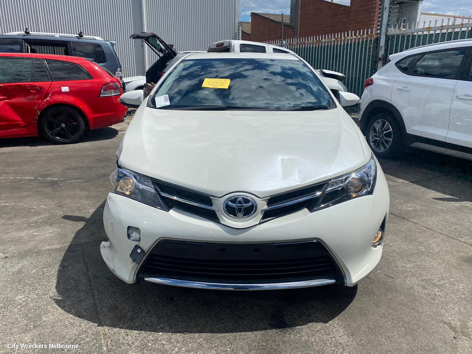 TOYOTA COROLLA COMBINATION SWITCH, WIPER SWITCH, ZRE182R, HATCH, 10/2012 - 06/2018