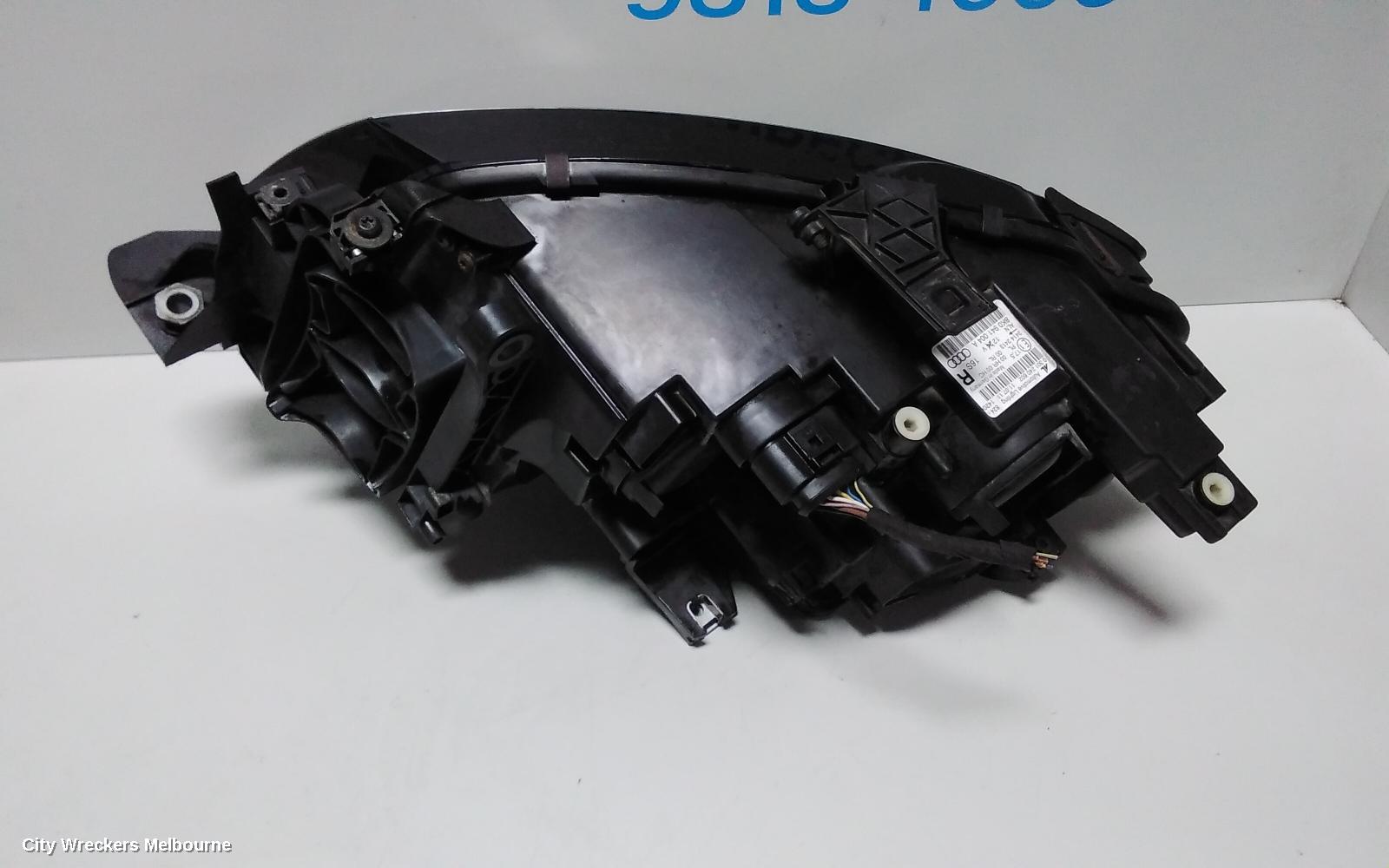 AUDI A4 RIGHT HEADLAMP, B8 8K, HALOGEN TYPE, 02/2008 - 06/2012