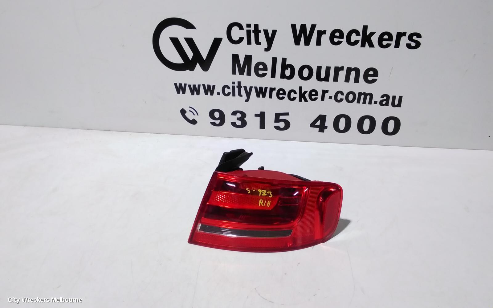 AUDI A4 RIGHT TAILLIGHT, B8 8K (A4), SEDAN, STANDARD TYPE, 02/2008 - 06/2012