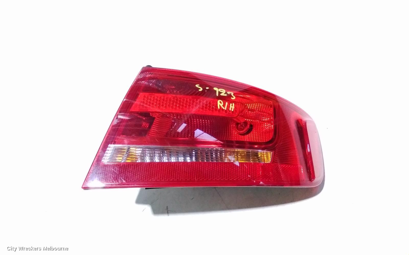AUDI A4 RIGHT TAILLIGHT, B8 8K (A4), SEDAN, STANDARD TYPE, 02/2008 - 06/2012