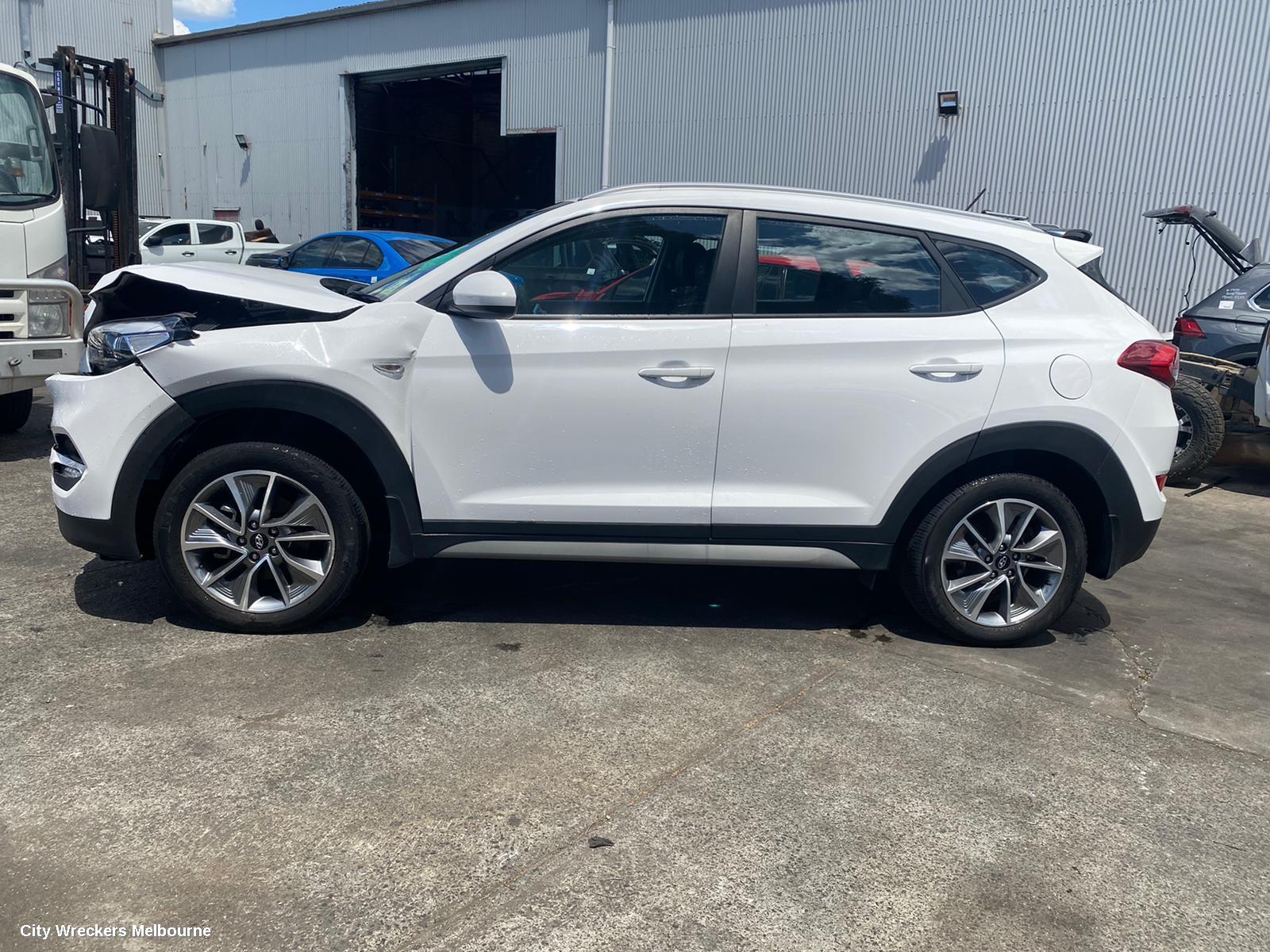 HYUNDAI TUCSON MOUNT, TL, 06/2015 - 01/2021