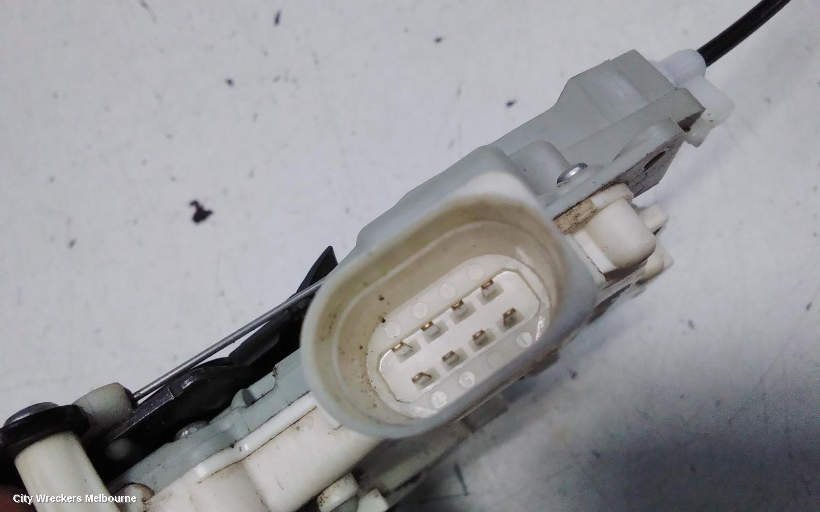 AUDI A5 DOOR/BOOT/GATE LOCK, LEFT FRONT DOOR LOCK, 8T, DUAL ROW (7 PIN), P/N 8J2837015A, 10/2007 - 11/2009