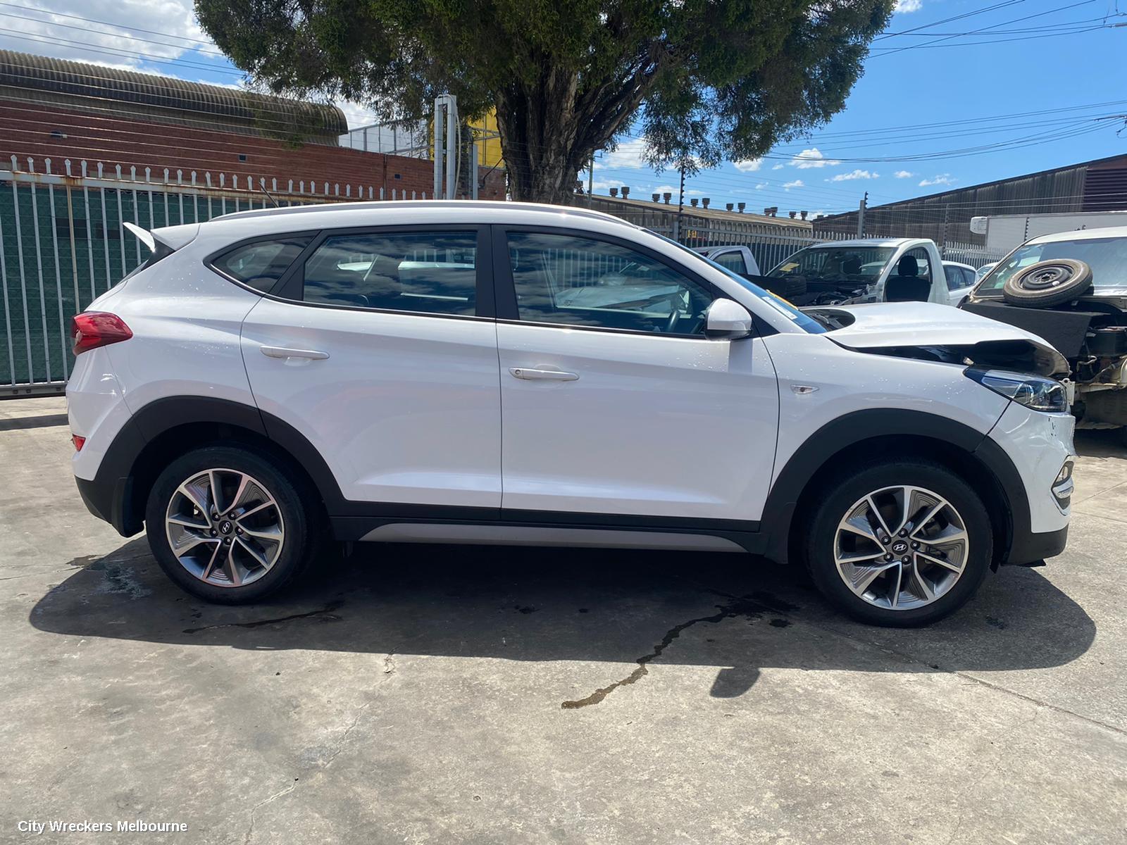 HYUNDAI TUCSON MOUNT, TL, 06/2015 - 01/2021