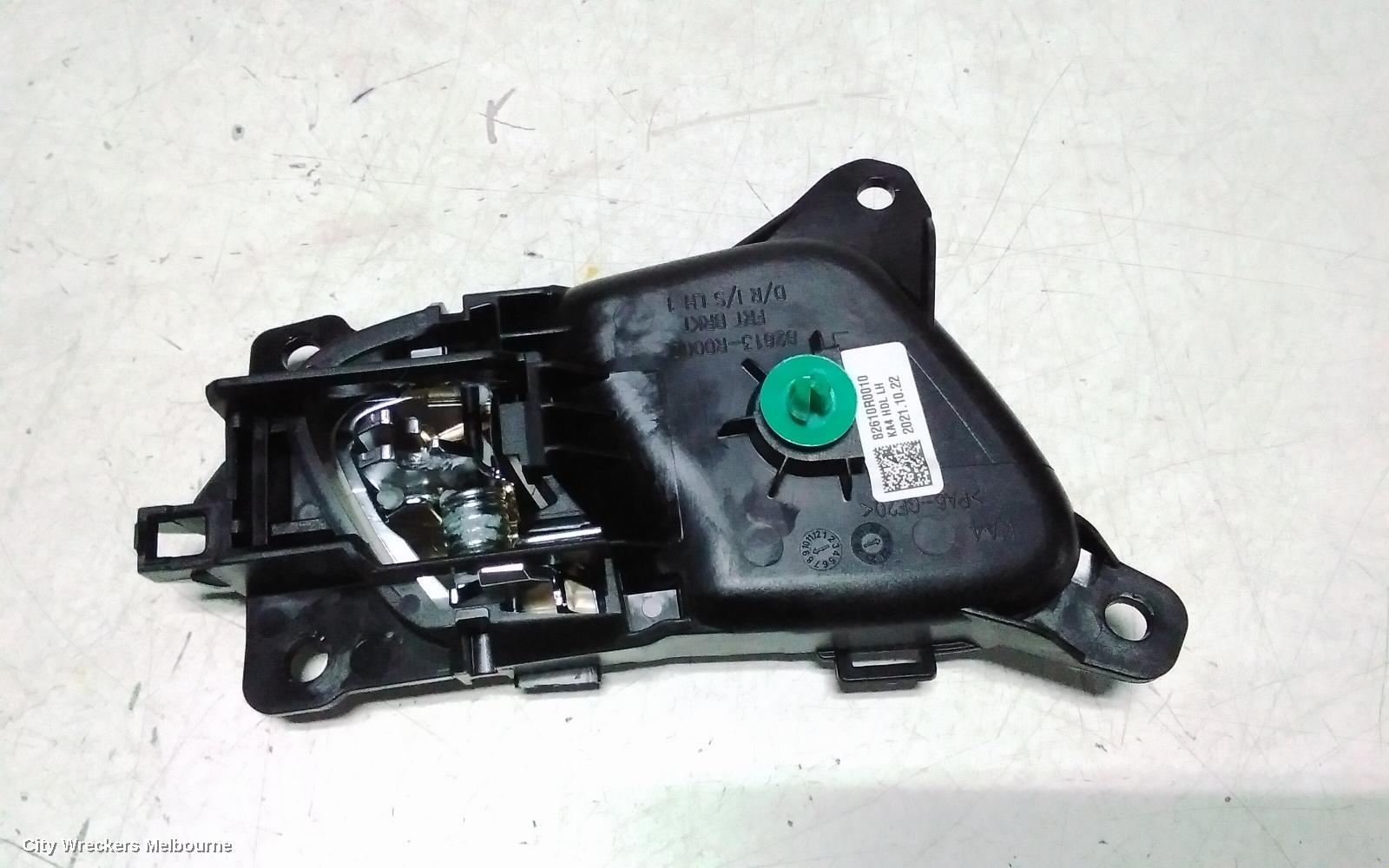 KIA CARNIVAL/GRAND CARNIVAL DOOR HANDLE, INNER, LH FRONT, KA4, 10/2020 ONWARDS