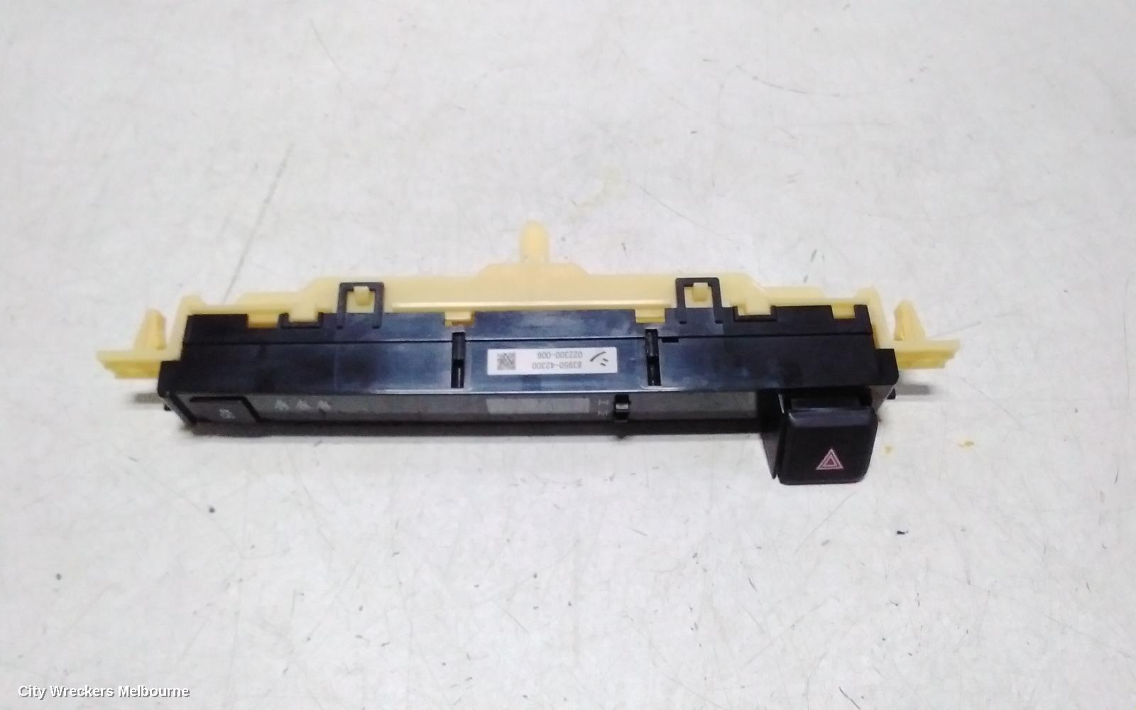 TOYOTA RAV4 CLOCK, XA40, 12/2012 - 12/2018