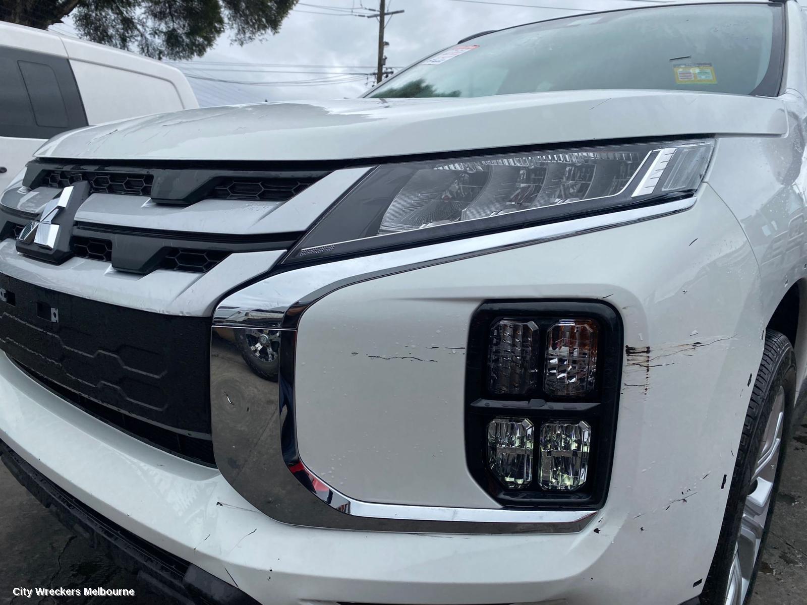 MITSUBISHI ASX ENGINE COVER