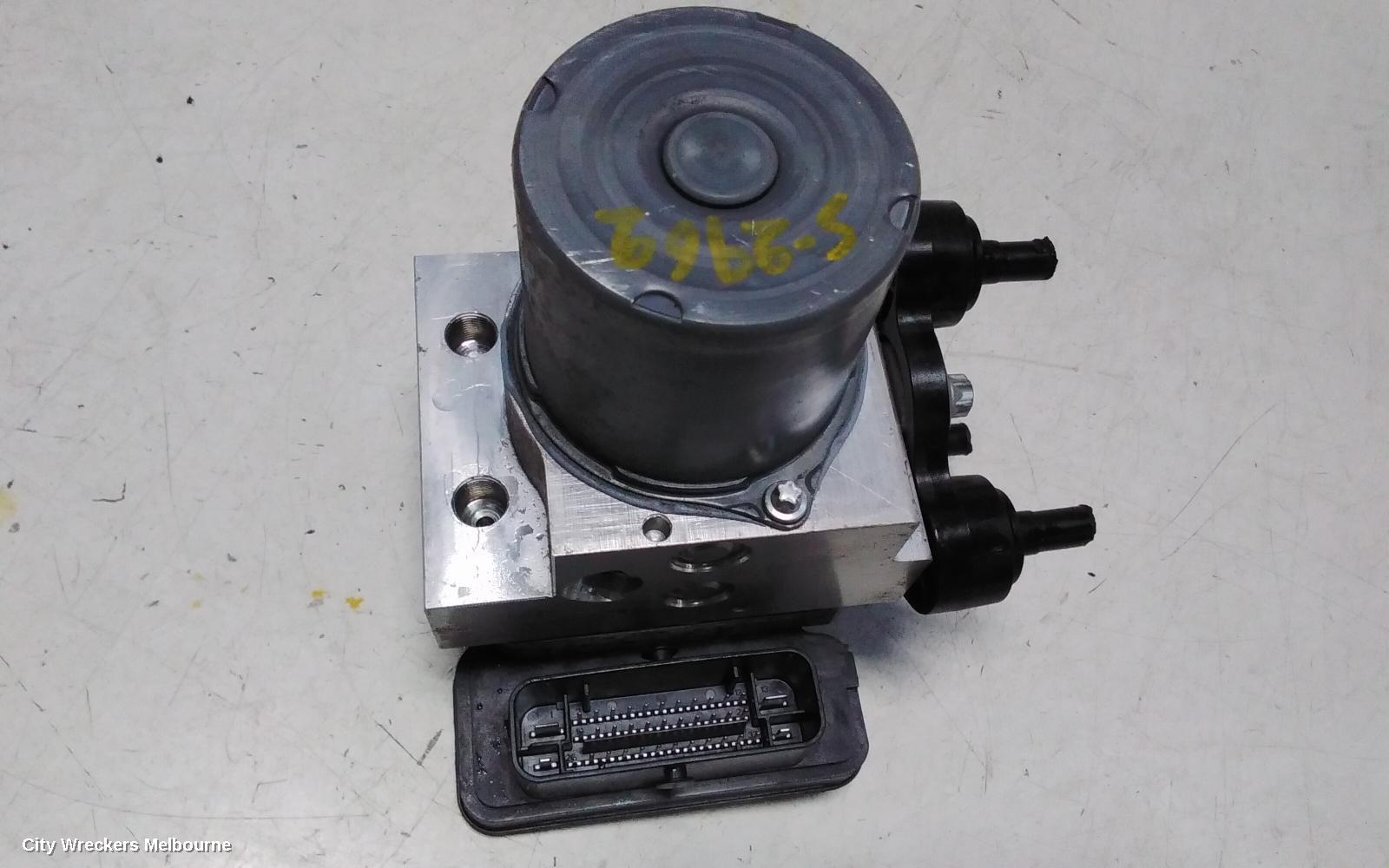 MERCEDES E CLASS ABS PUMP/MODULATOR, W212, P/N A2124311048, 09/2009 - 06/2016