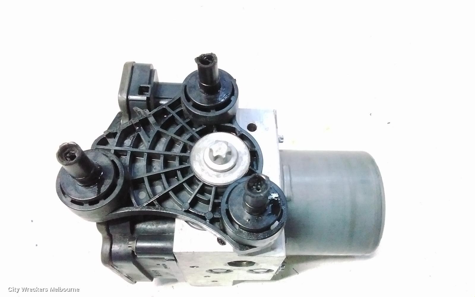 MERCEDES E CLASS ABS PUMP/MODULATOR, W212, P/N A2124311048, 09/2009 - 06/2016