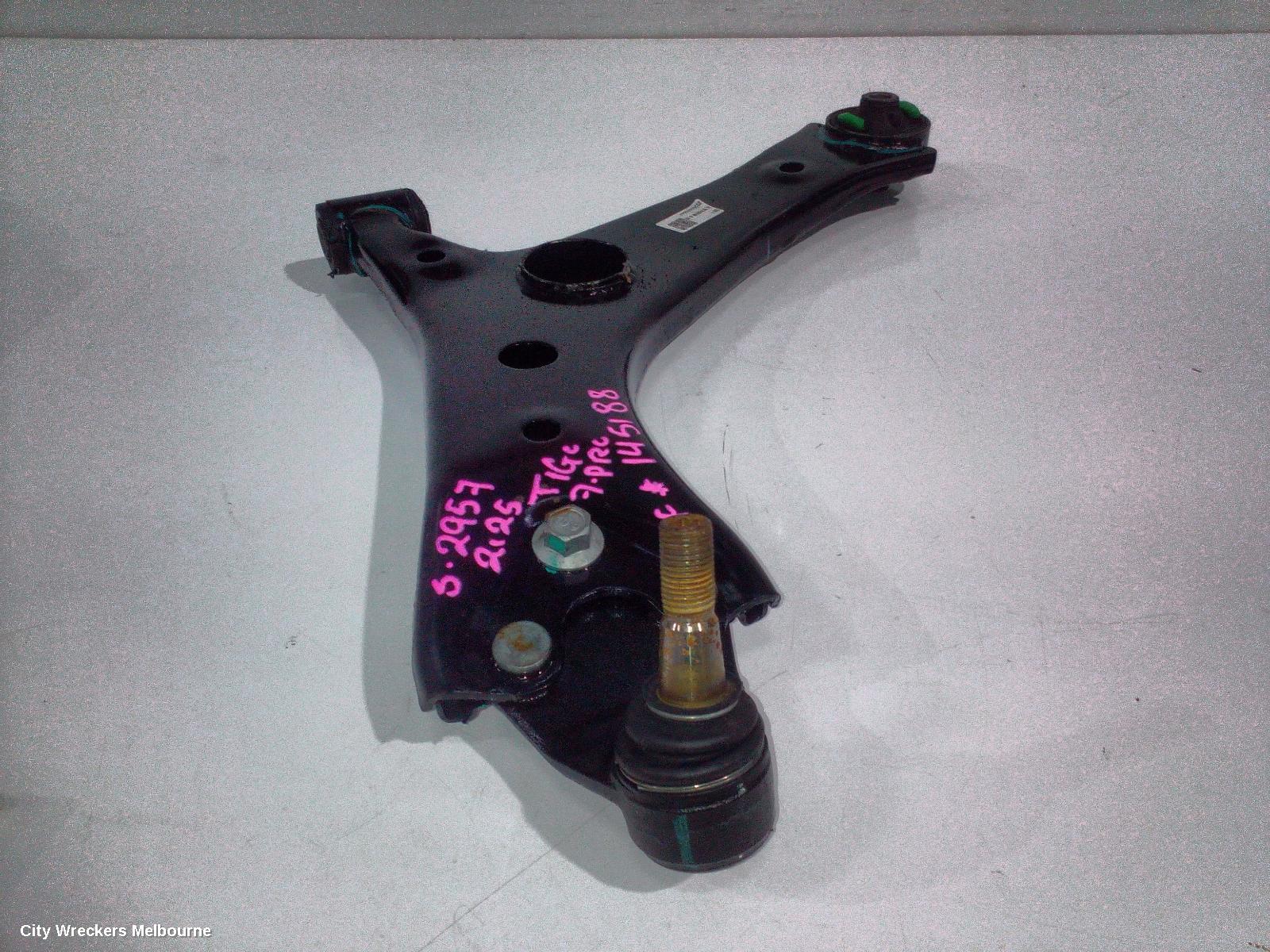 CHERY TIGGO 7 LEFT FRONT LOWER CONTROL ARM, T32, FWD, 05/2023 ONWARDS