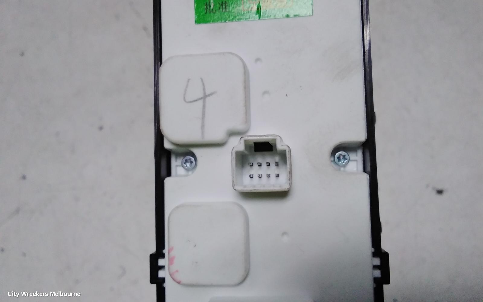 CHERY TIGGO 7 PRO PWR DR WIND SWITCH, T32, RH FRONT (MASTER SWITCH), POWER FOLD TYPE, 05/2023 ONWARDS