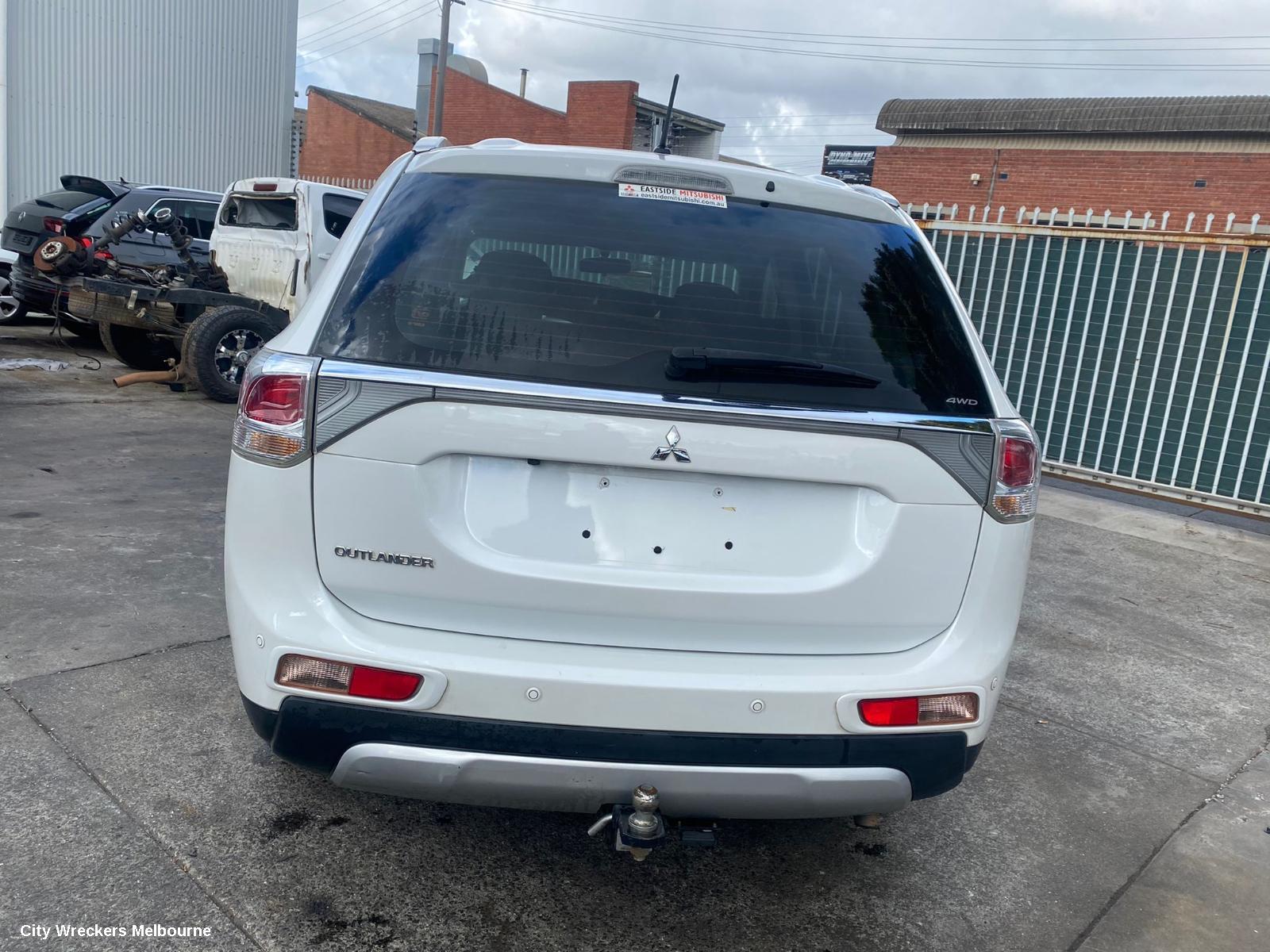 MITSUBISHI OUTLANDER TRANSFER CASE, PETROL, 2.0/2.4, ZJ-ZL, 10/2012 ONWARDS