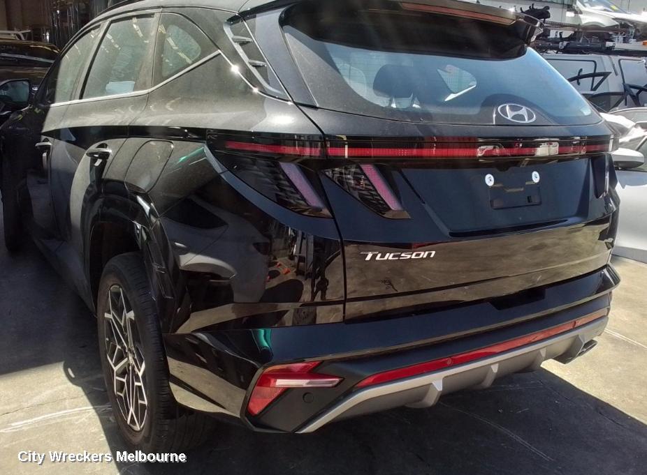 HYUNDAI TUCSON RIGHT FRONT DOOR, NX4, N LINE, 02/2021 ONWARDS