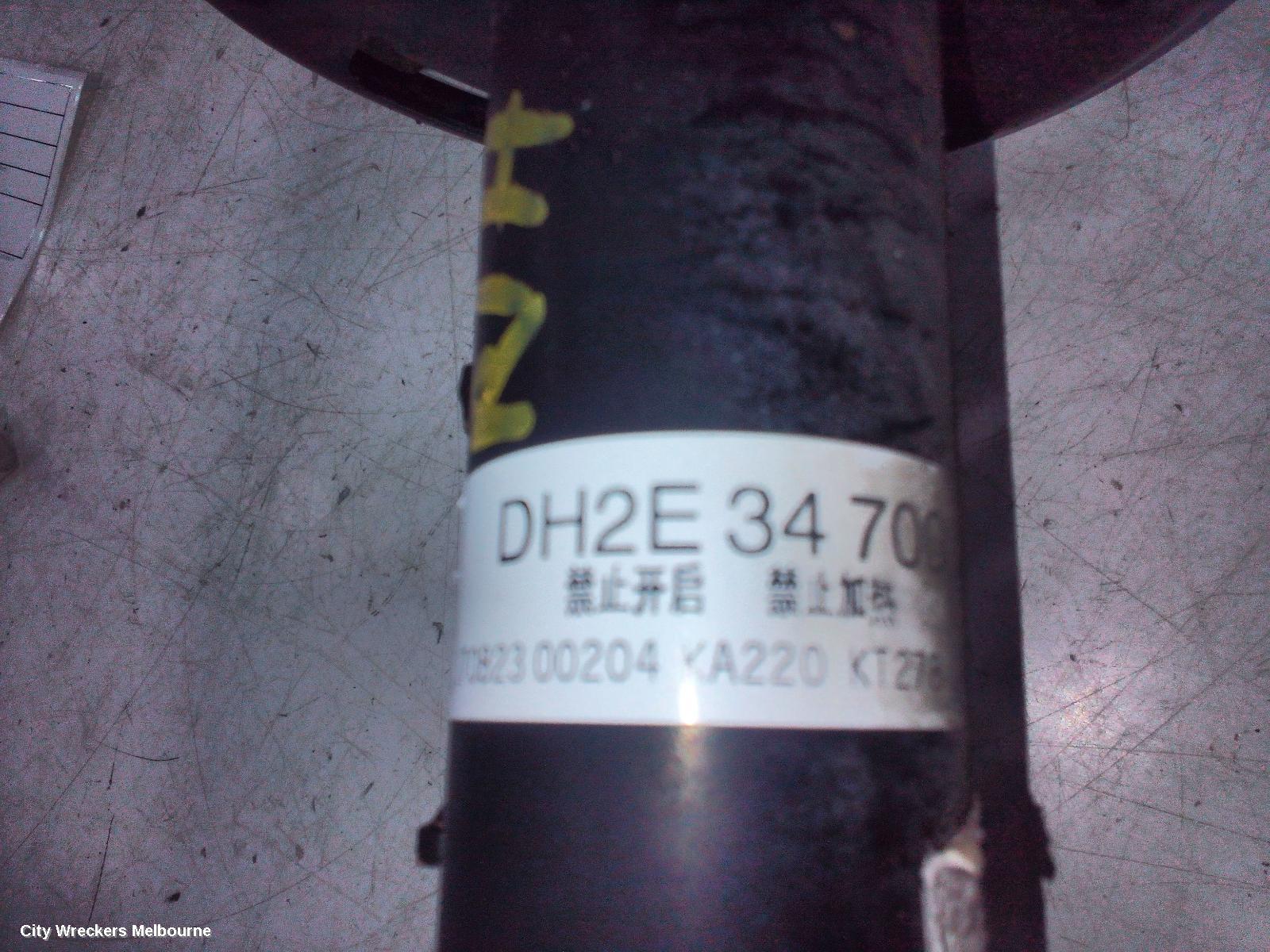 MAZDA CX3 RIGHT FRONT STRUT, DK, 2WD, 02/2017 ONWARDS