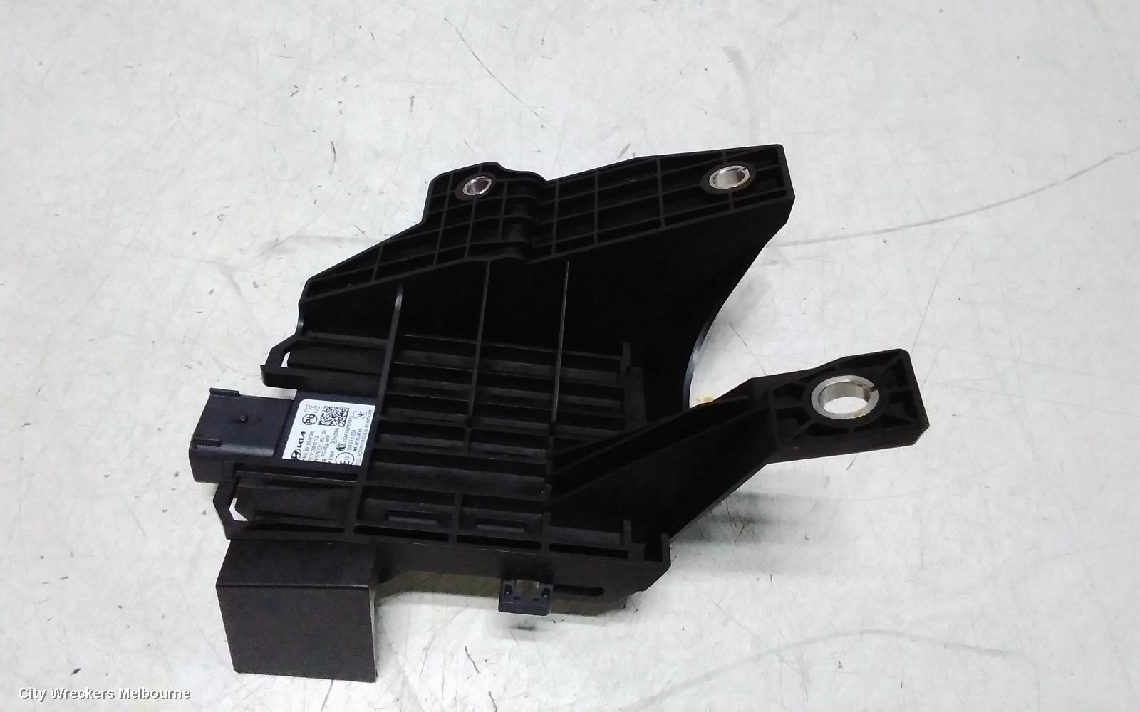 GENESIS GV70, JK, 03/2021 ONWARDS, 3659A-J4TR RHR BLIND SPOT MODULE: 131300
