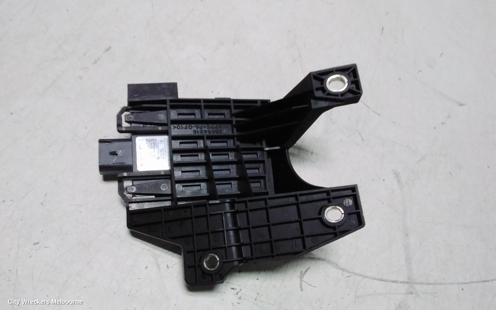 GENESIS GV70, JK, 03/2021 ONWARDS, 3659A-J4TR  LHR BLIND SPOT MODULE: 131301