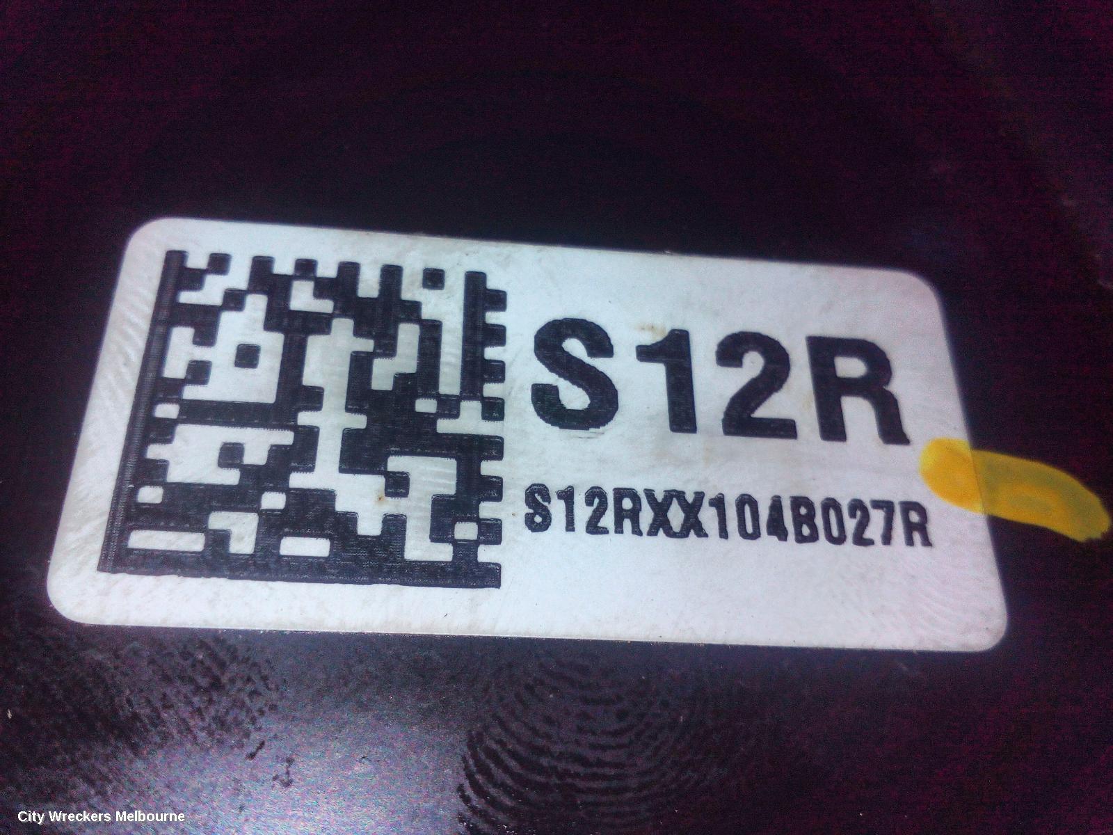 GENESIS GV70 RIGHT REAR HUB ASSEMBLY, JK, 03/2021 ONWARDS