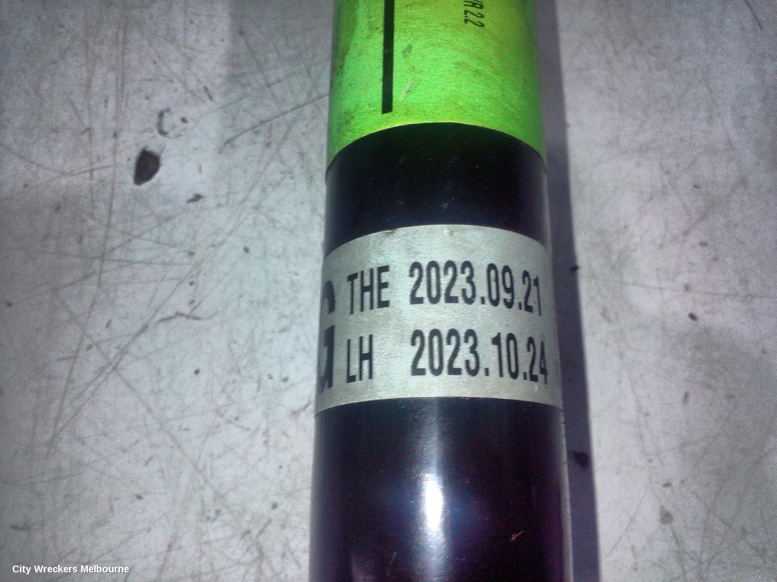 GENESIS GV70 LEFT DRIVESHAFT, JK, 03/2021 ONWARDS