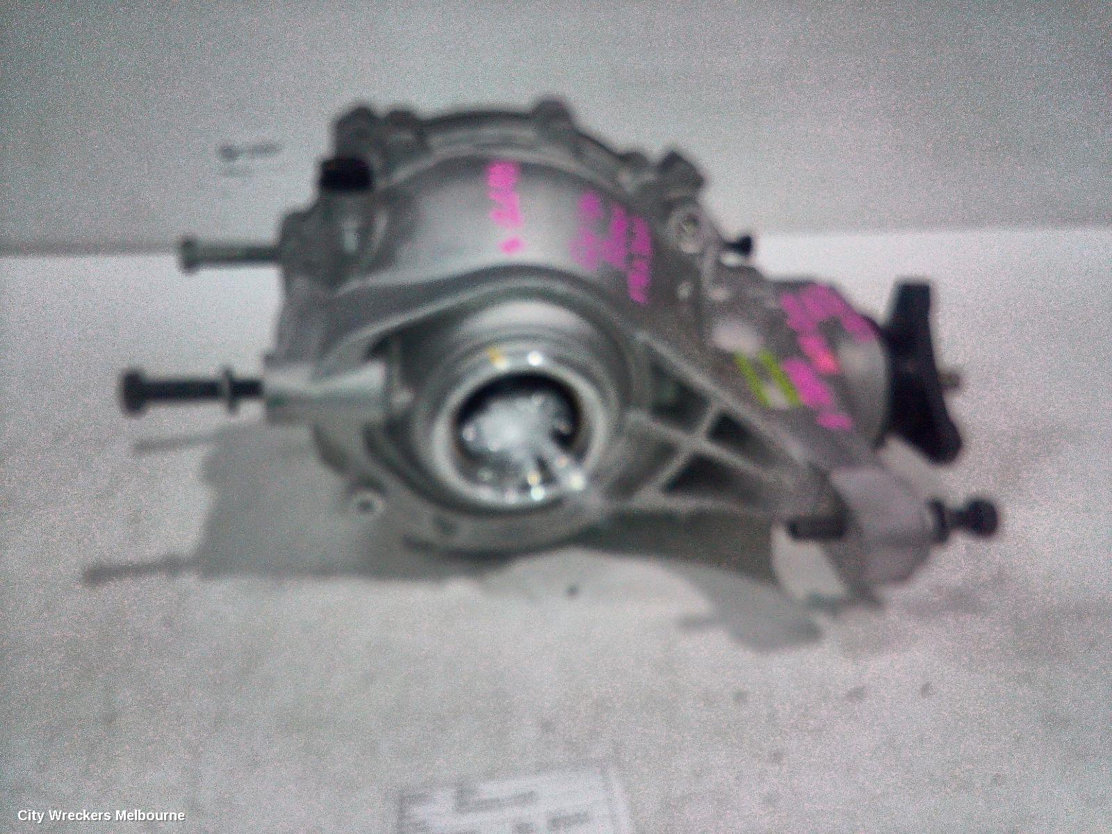 GENESIS GV70 DIFFERENTIAL CENTRE, JK, 03/2021 ONWARDS