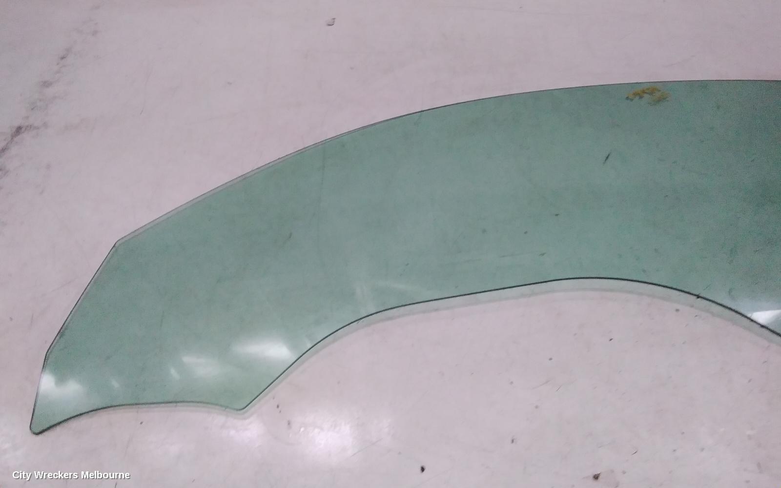 AUDI TT LEFT FRONT DOOR WINDOW, 8J, COUPE, 09/2006 - 12/2014