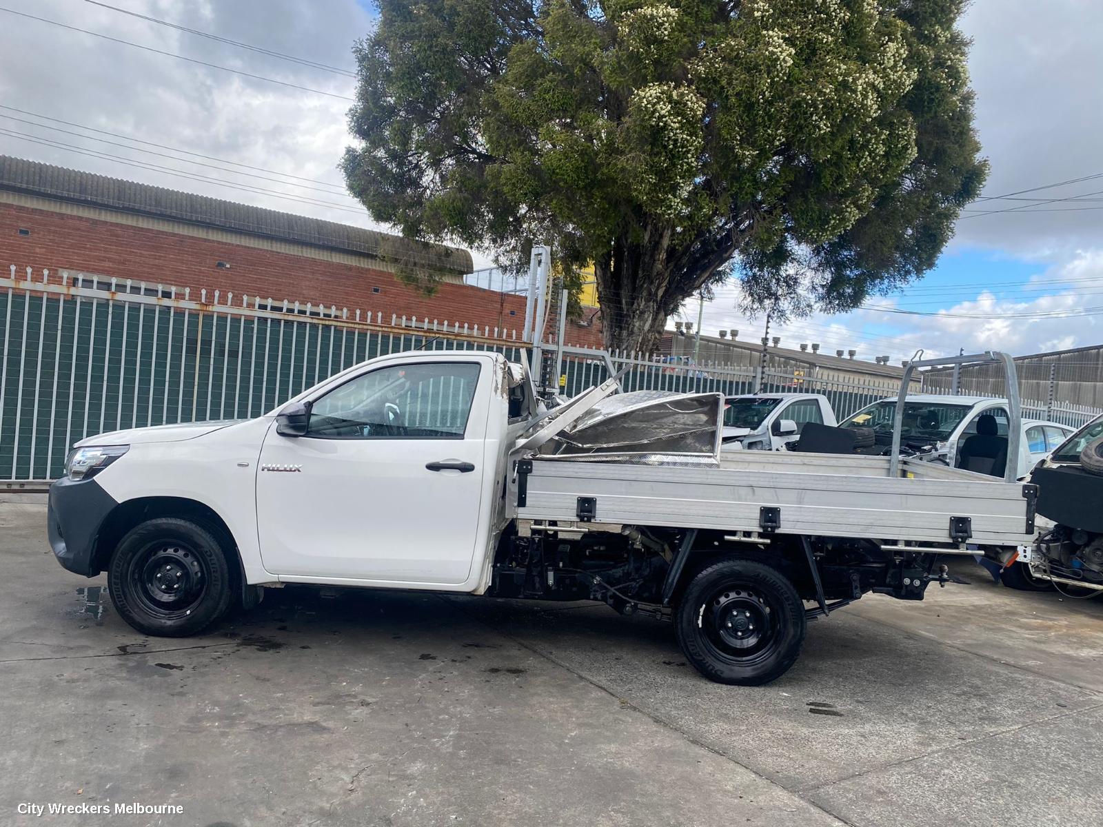 TOYOTA HILUX COMBINATION SWITCH, WIPER SWITCH, NON ADJUSTABLE INTERMITTENT TYPE, 09/2015 ONWARDS