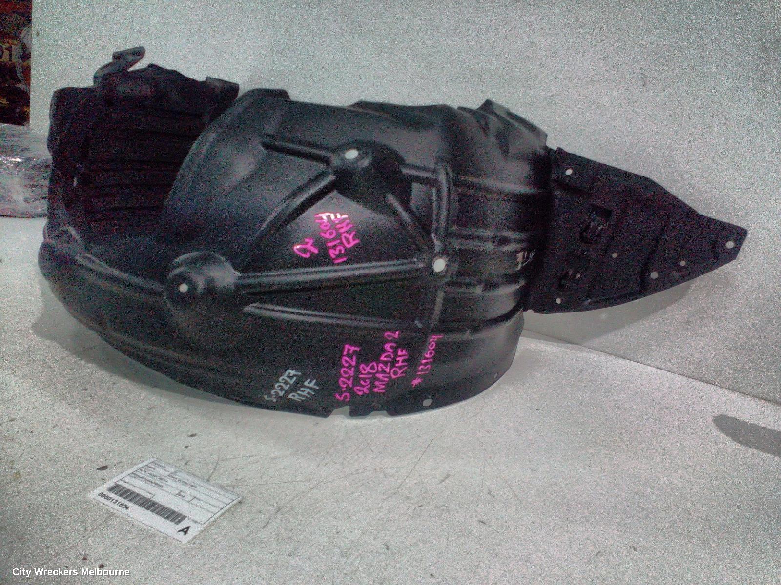 MAZDA 2 RIGHT GUARD LINER, DJ/DL, FRONT, 09/2014 ONWARDS