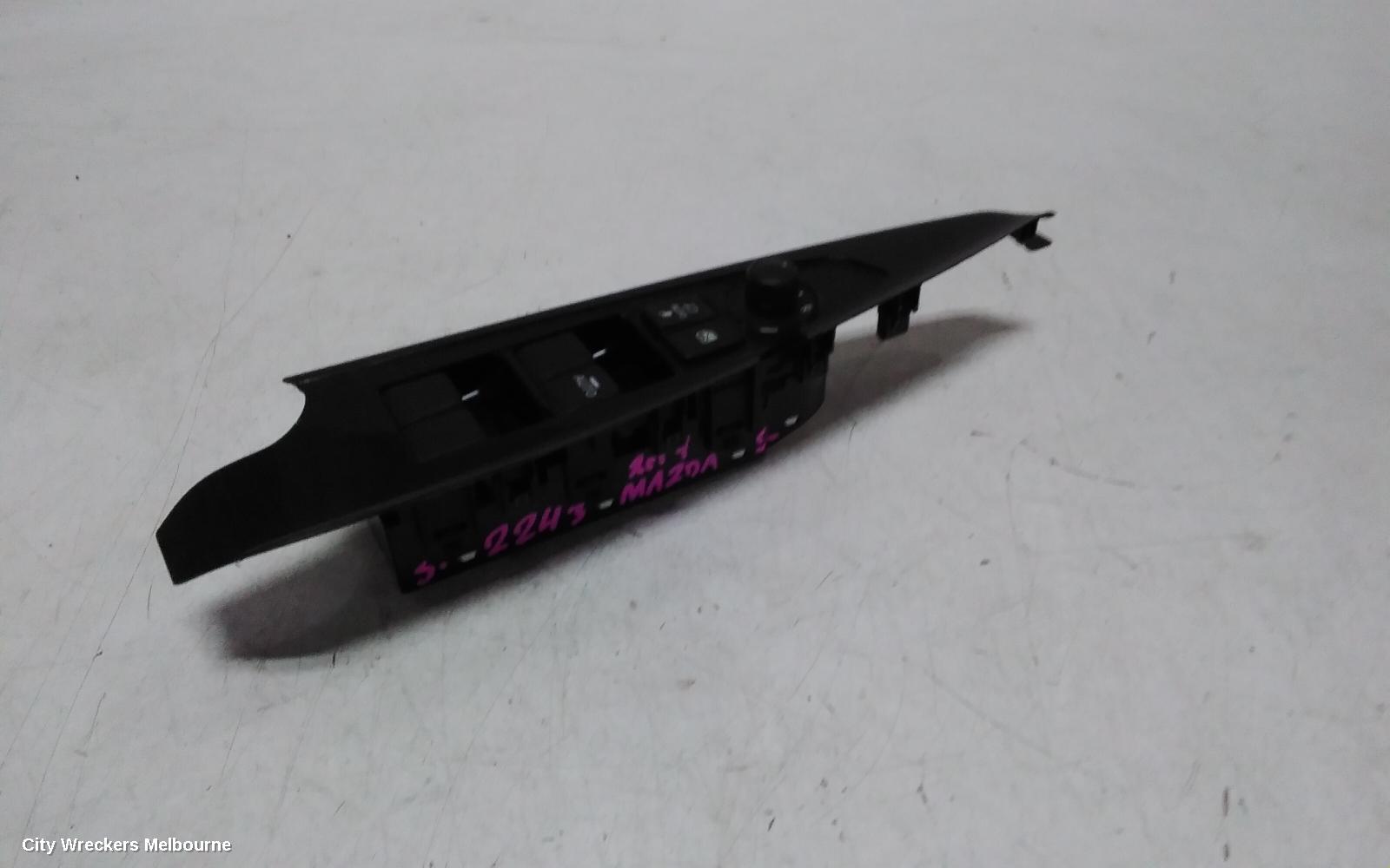 MAZDA 2 PWR DR WIND SWITCH, RH FRONT (MASTER SWITCH), W/ AUTO FOLD TYPE, DJ/DL, 02/2017 ONWARDS