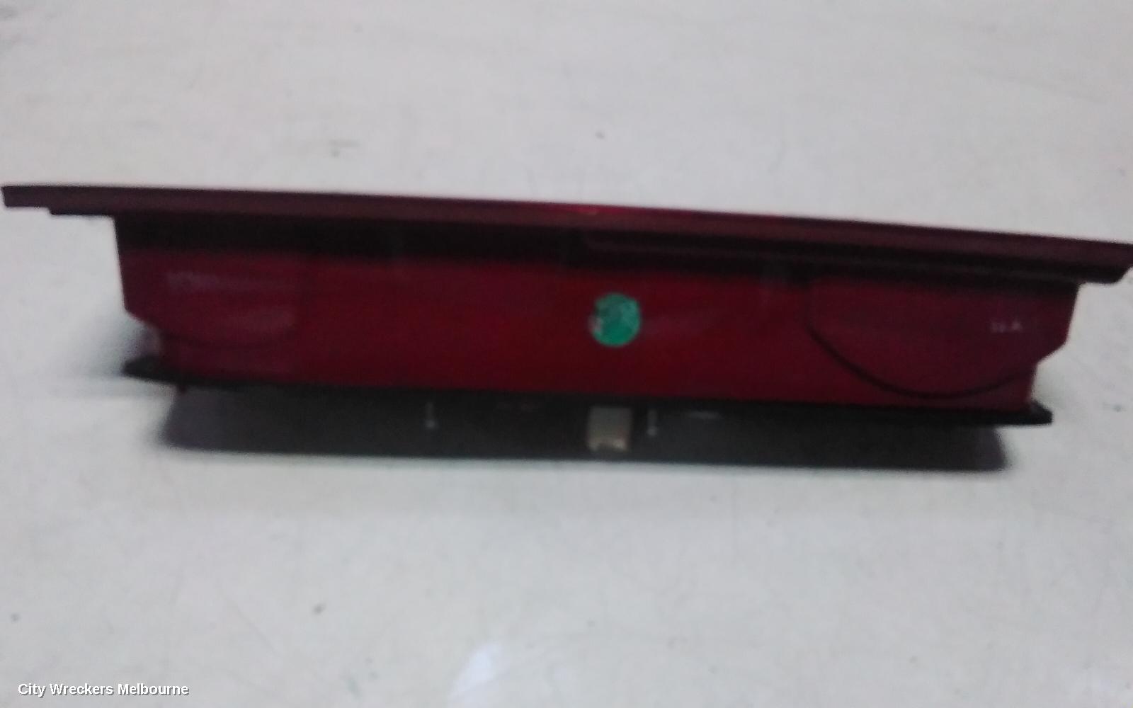 LDV V80 LEFT TAILLIGHT, IN BODY, HALOGEN TYPE, VAN, 01/2013 - 12/2023