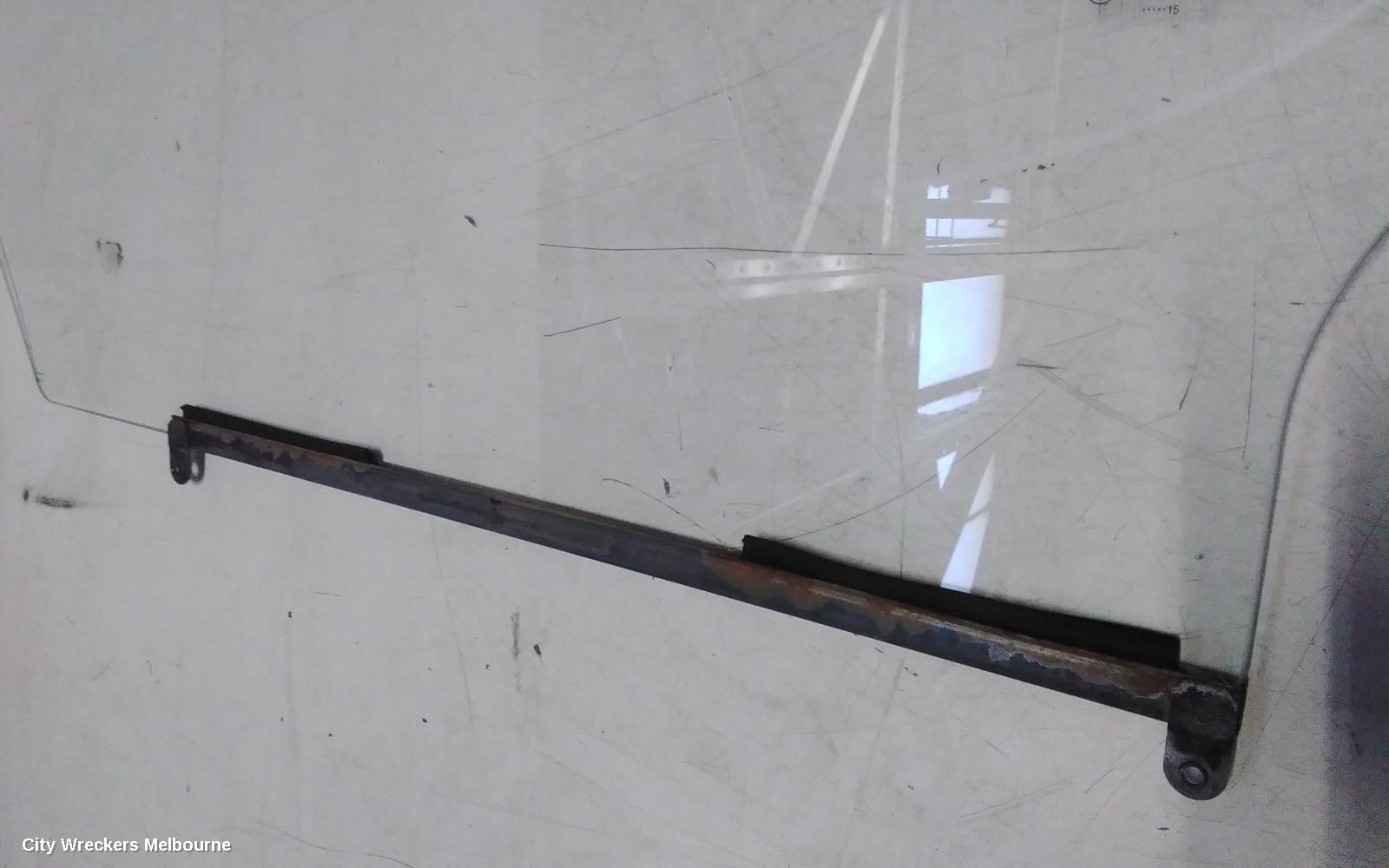 LDV V80 LEFT FRONT DOOR WINDOW, VAN, 01/2013 - 12/2023