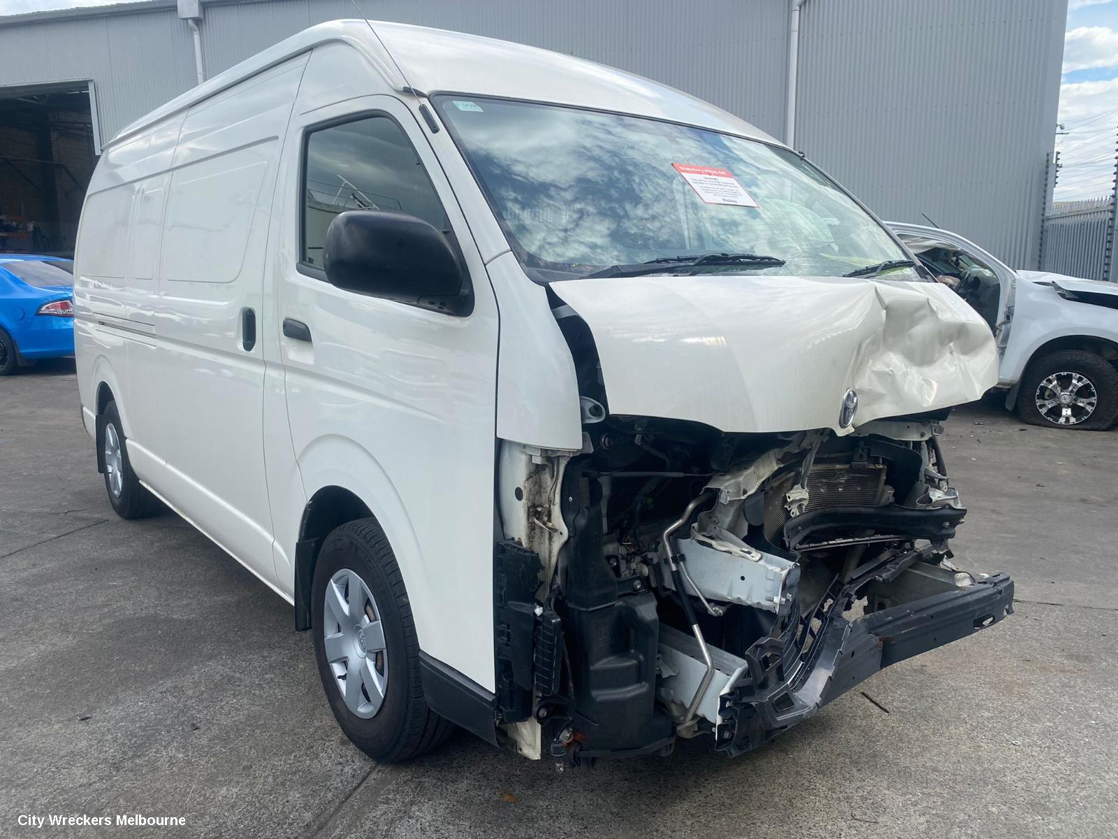 TOYOTA HIACE RIGHT GUARD, TRH/KDH, CORNER PANEL, 03/2005 - 04/2019