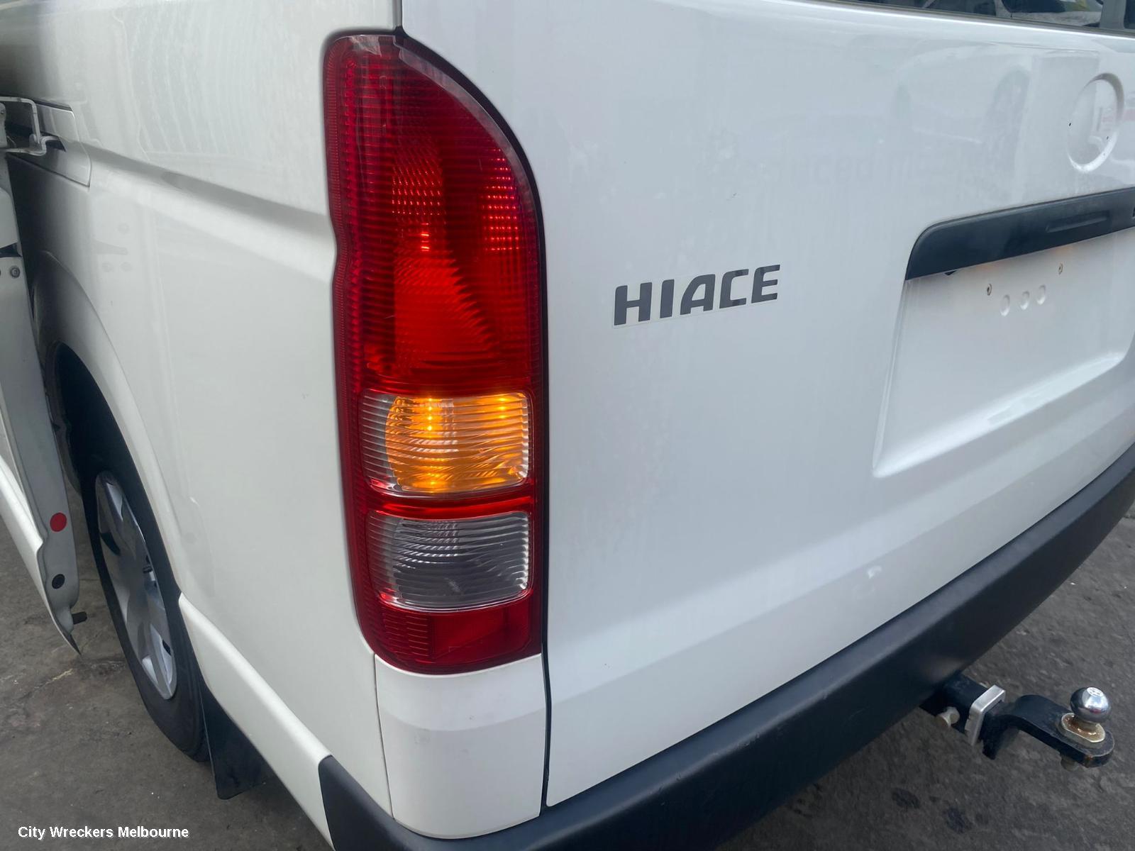 TOYOTA HIACE RIGHT GUARD, TRH/KDH, CORNER PANEL, 03/2005 - 04/2019