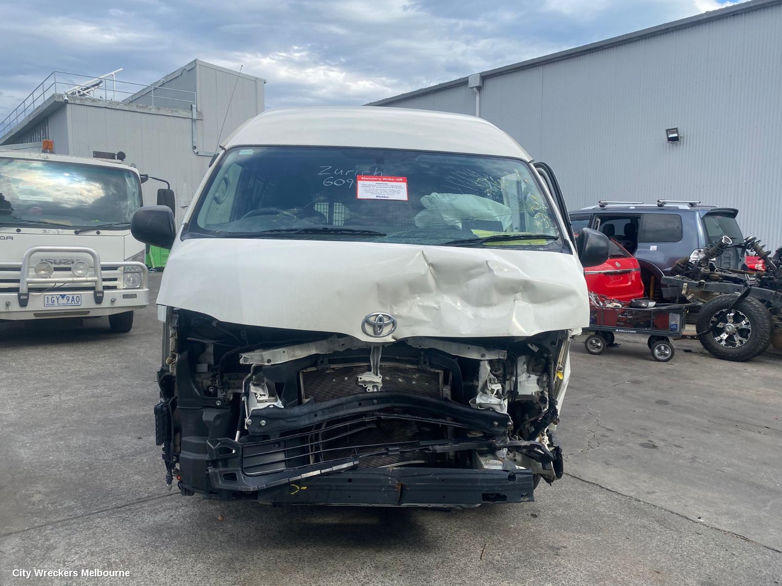 TOYOTA HIACE RIGHT GUARD, TRH/KDH, CORNER PANEL, 03/2005 - 04/2019