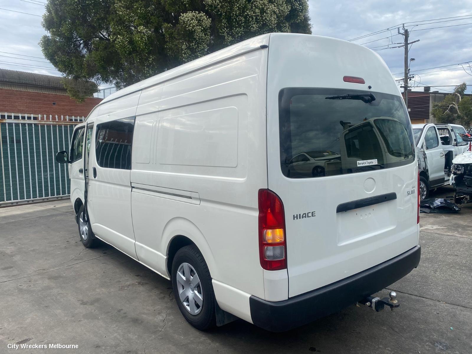 TOYOTA HIACE RIGHT GUARD, TRH/KDH, CORNER PANEL, 03/2005 - 04/2019
