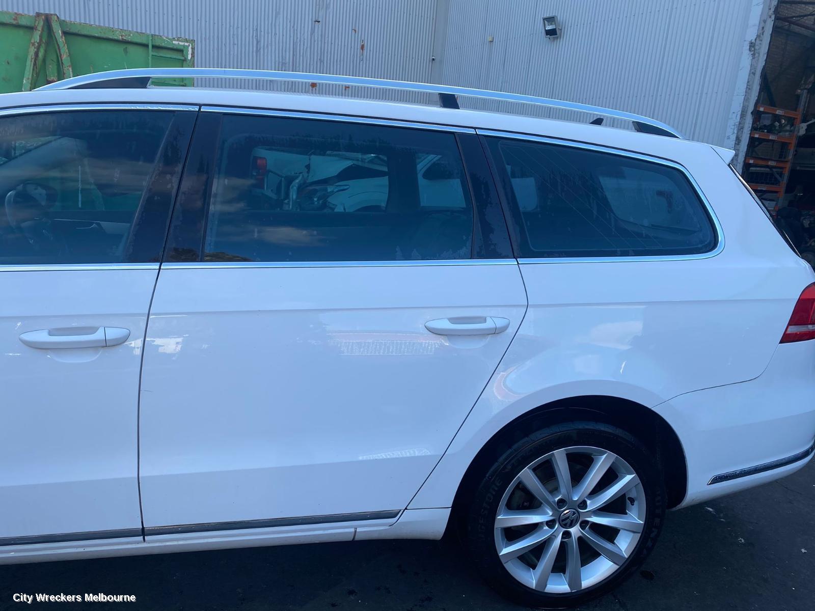 VOLKSWAGEN PASSAT RIGHT REAR DOOR, 3C/MK6 B7, ALLTRACK/WAGON, 09/2010 - 05/2015
