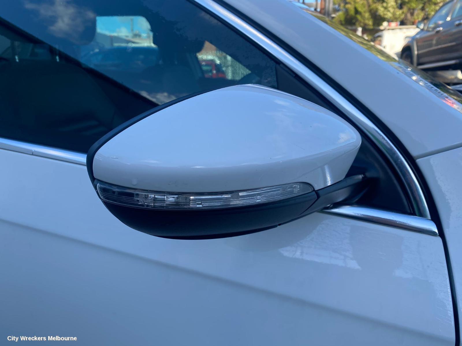 VOLKSWAGEN PASSAT RIGHT REAR DOOR, 3C/MK6 B7, ALLTRACK/WAGON, 09/2010 - 05/2015