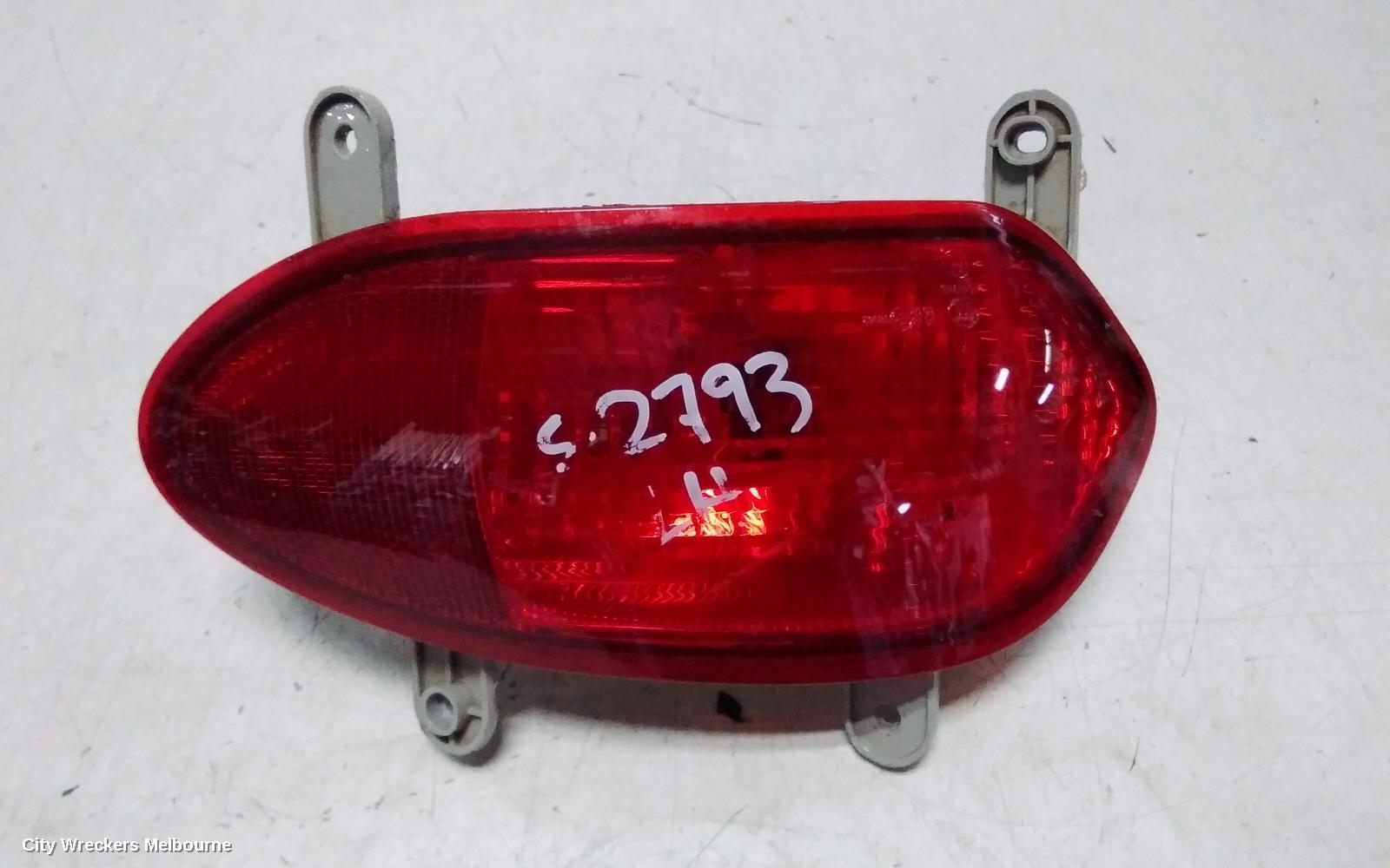 LDV G10 LEFT TAILLIGHT, SV7A/SV7C, WAGON/VAN, IN BUMPER FOG LAMP, TAILGATE TYPE, 04/2015 ONWARDS