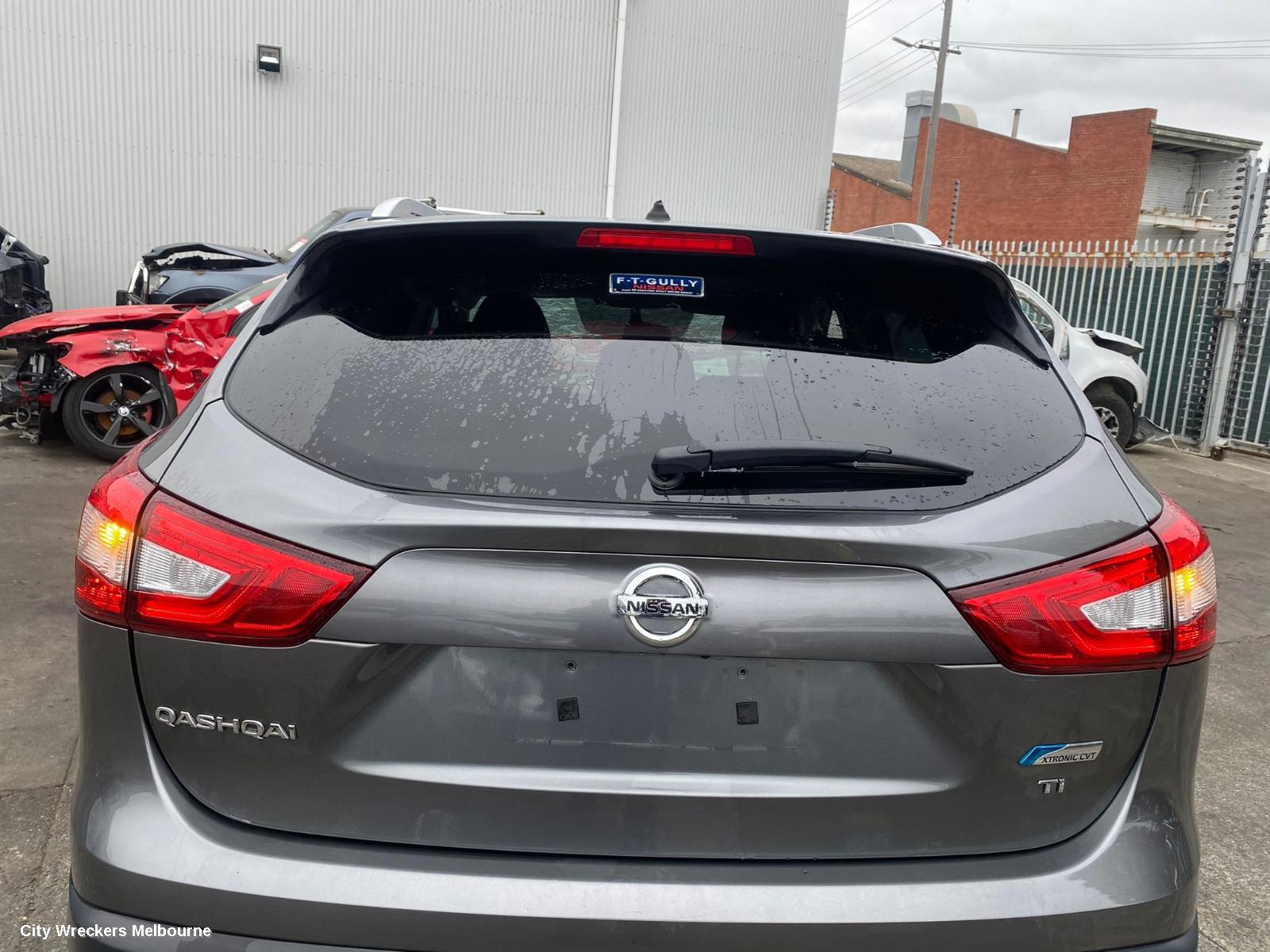 NISSAN QASHQAI LEFT TAILLIGHT, J11, 06/2014 - 07/2021