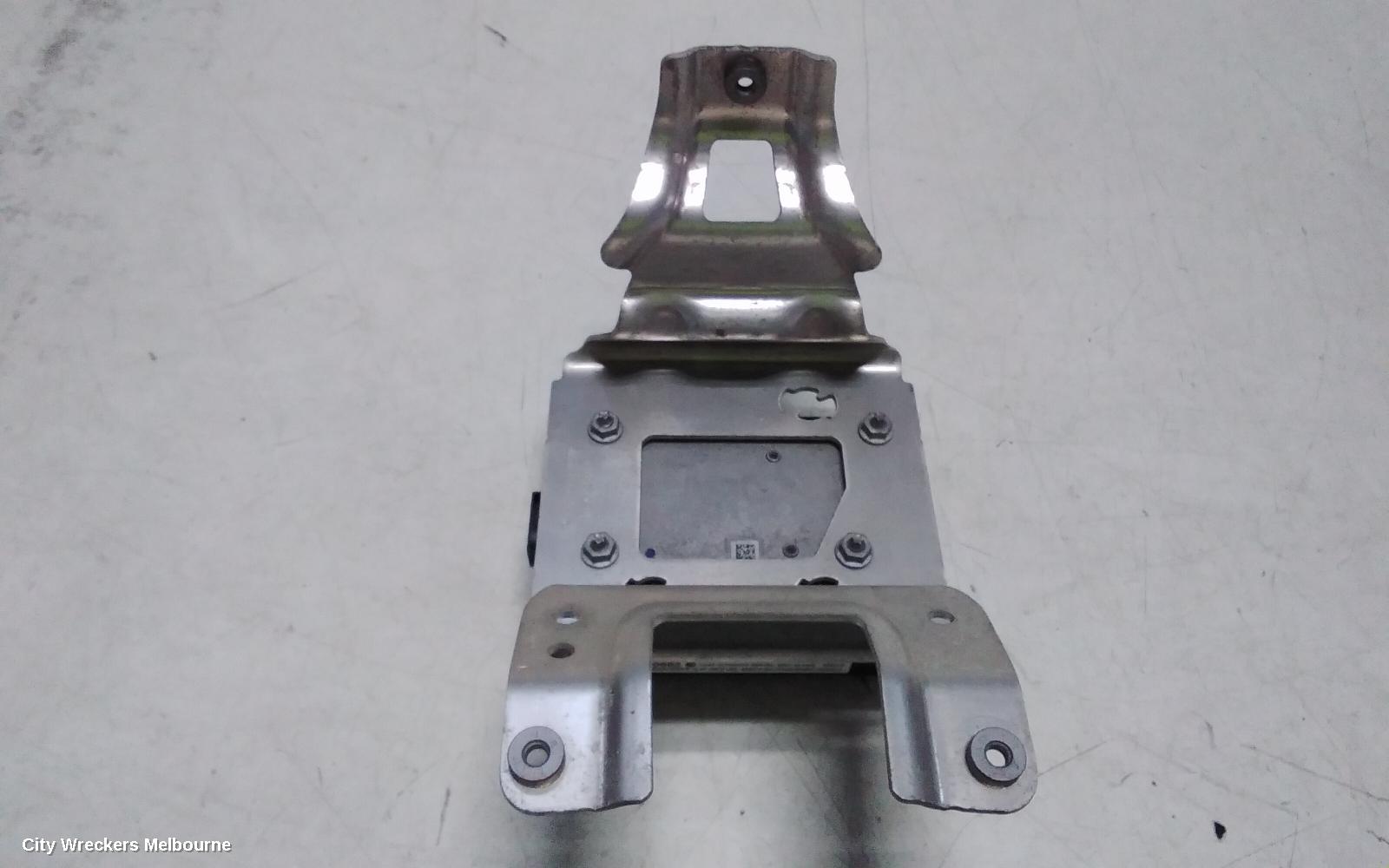 MERCEDES GLC CLASS REVERSE CAMERA, FRONT RADAR SENSOR (LH SIDE BEHIND BUMPER), X253/C253, 09/2015 - 03/2023