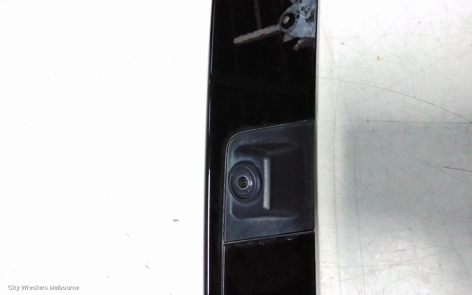 LAND ROVER DISCOVERY SPORT REVERSE CAMERA, REVERSE CAMERA (TAILGATE HANDLE MOUNTED), L550, 01/2015 - 06/2019