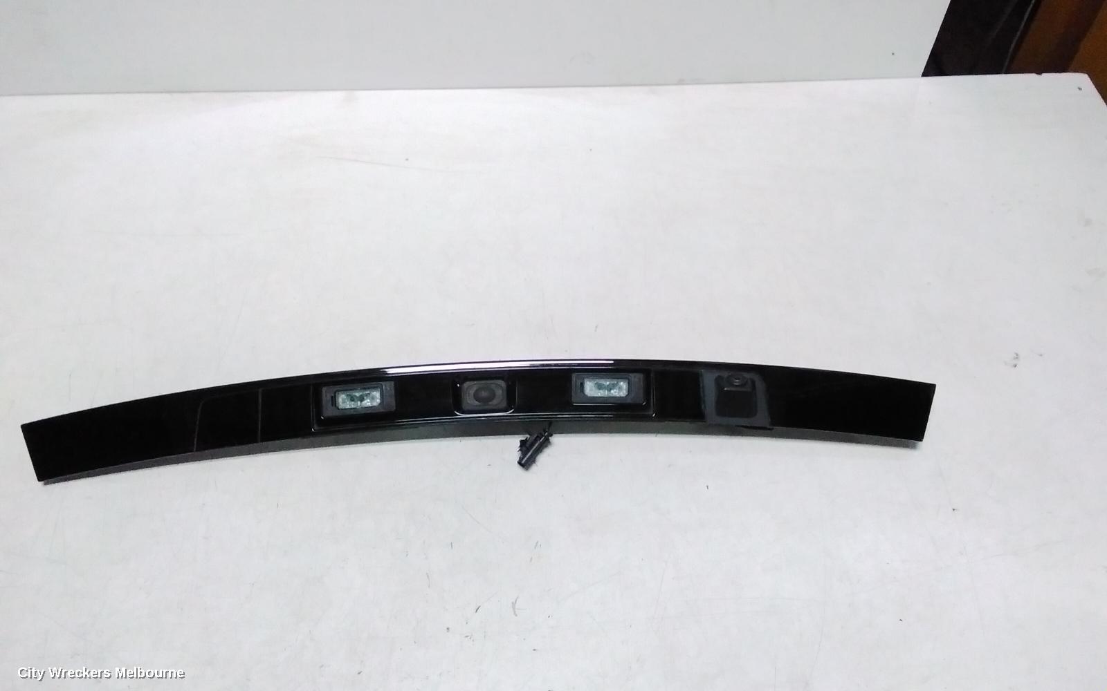 LAND ROVER DISCOVERY SPORT REVERSE CAMERA, REVERSE CAMERA (TAILGATE HANDLE MOUNTED), L550, 01/2015 - 06/2019