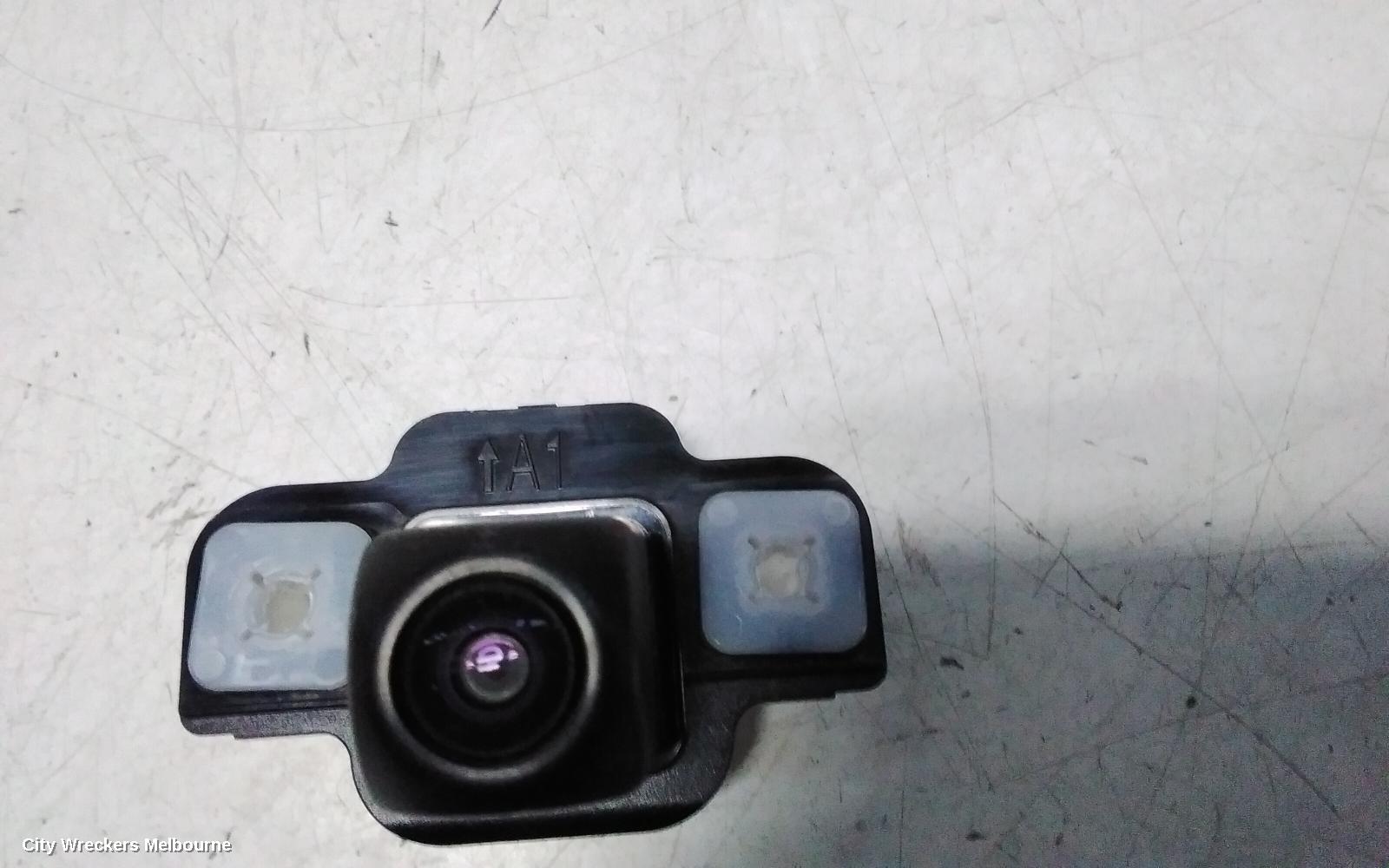 TOYOTA COROLLA CROSS REVERSE CAMERA, XG10, REVERSE CAMERA (TAILGATE MOUNTED), 01/2022 ONWARDS