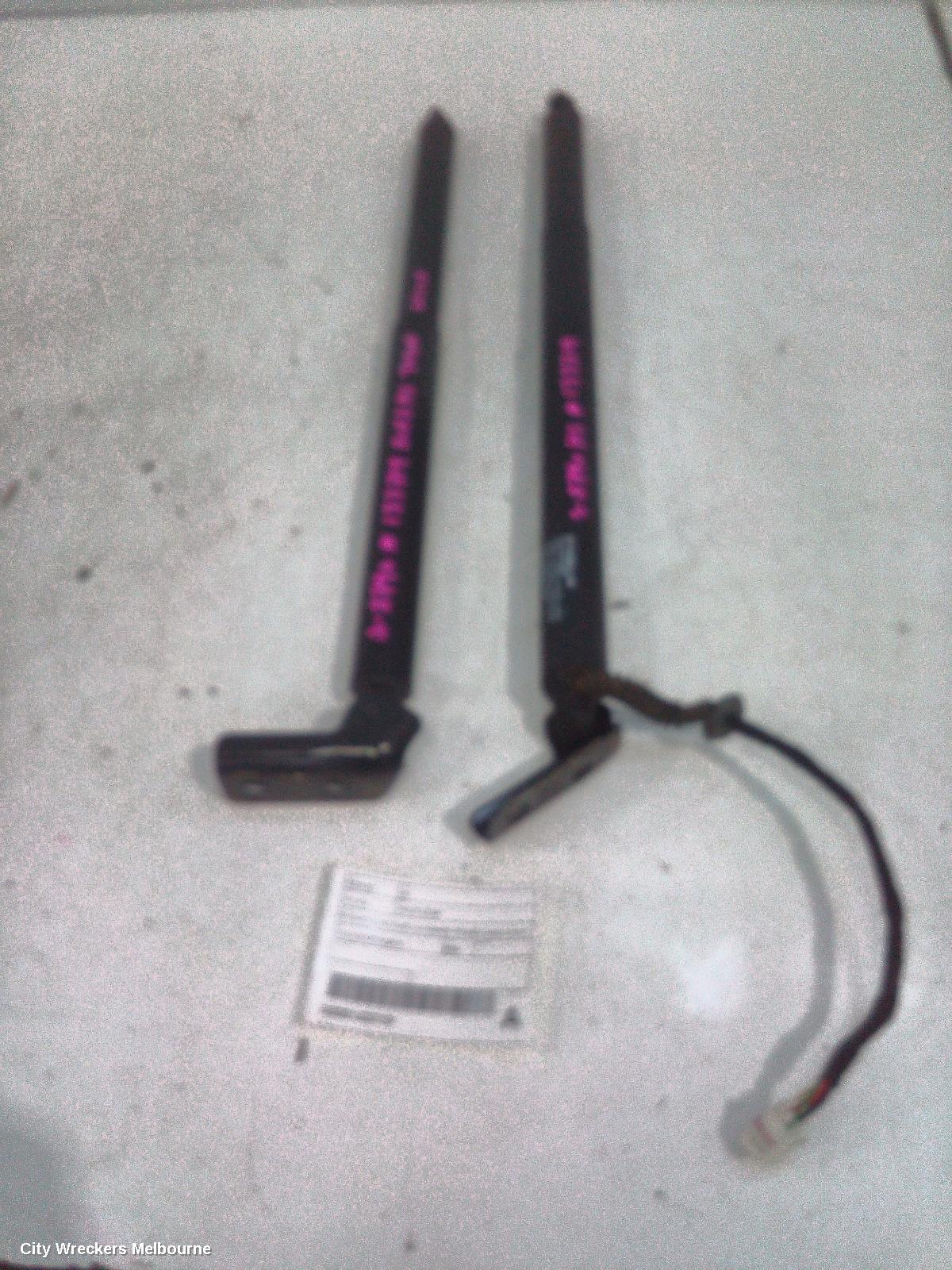 MG HS HATCH STRUT, TAILGATE STRUT (PAIR), W/ POWER LIFTGATE, SAS23, 09/2019 - 12/2024