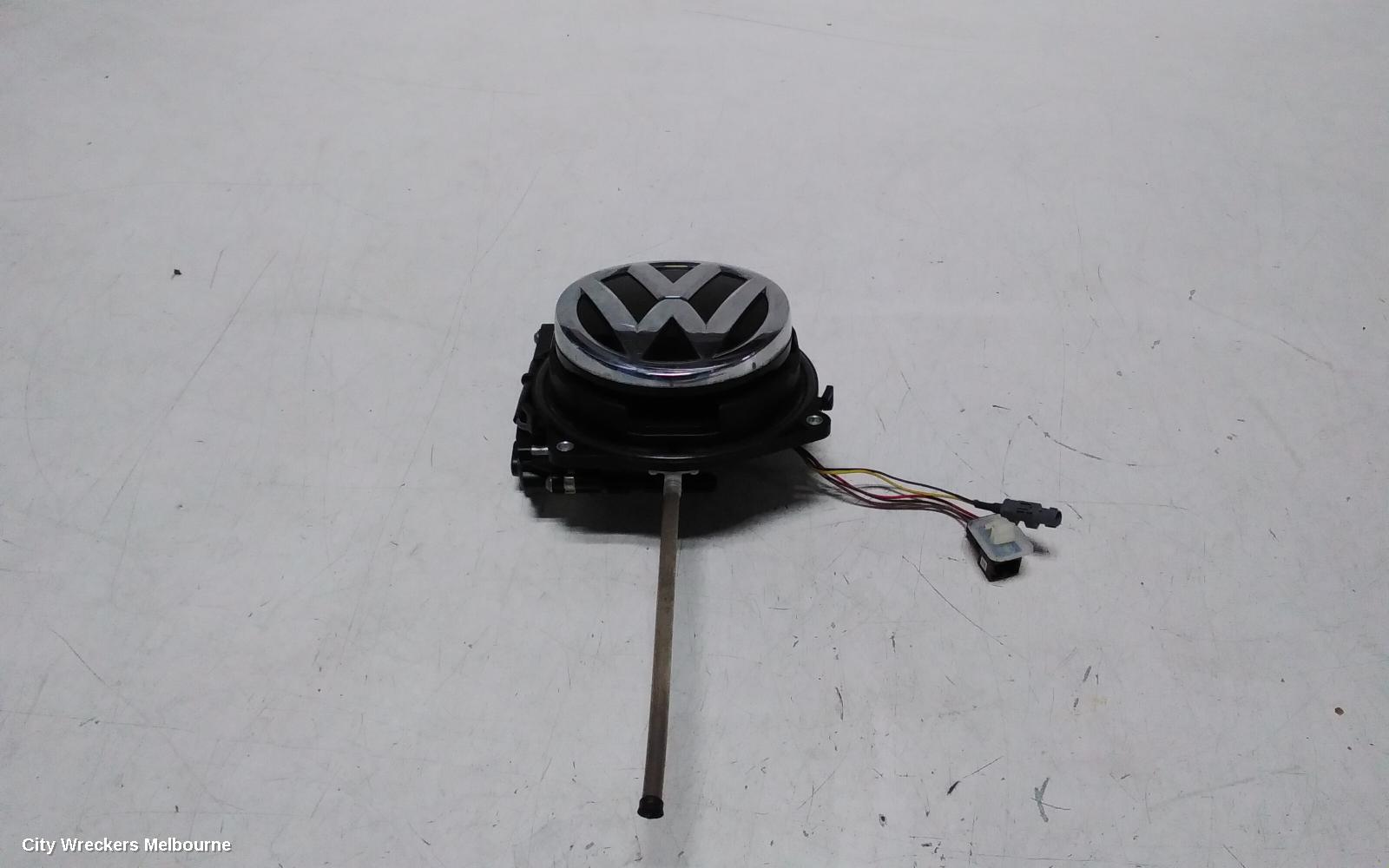 VOLKSWAGEN GOLF REVERSE CAMERA, REVERSE CAMERA, GEN 7, 04/2013 ONWARDS