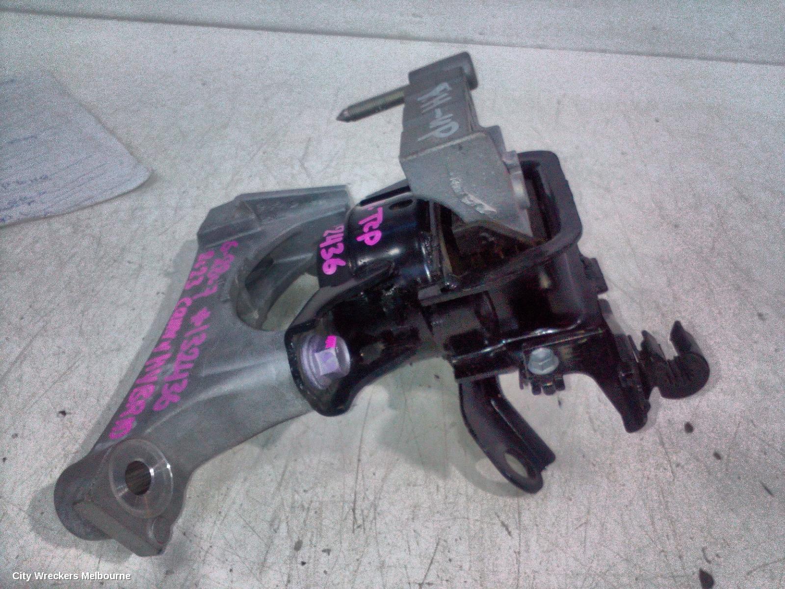 TOYOTA CAMRY MOUNT, XV70, 09/2017 - 05/2024