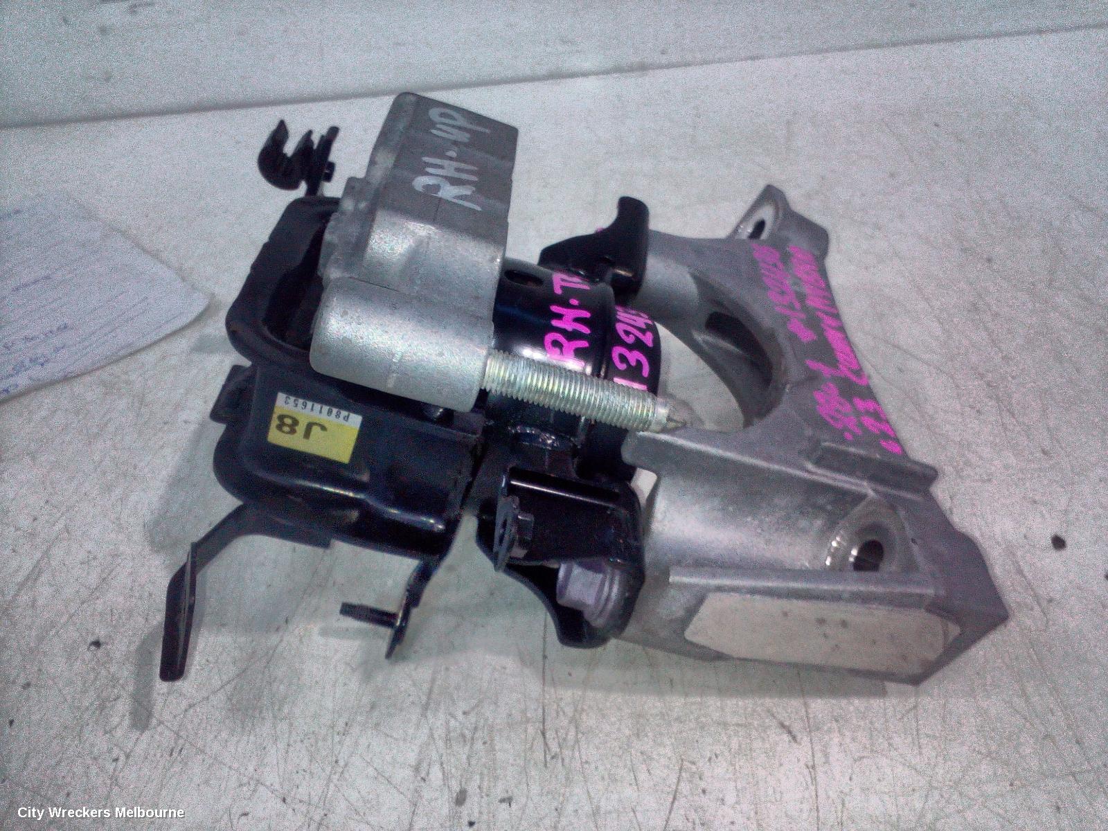TOYOTA CAMRY MOUNT, XV70, 09/2017 - 05/2024