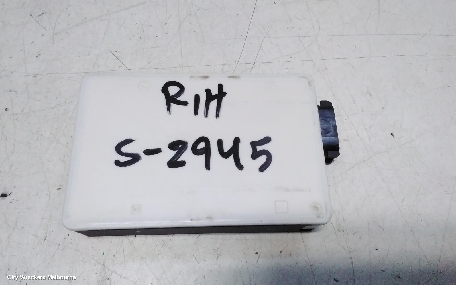 MERCEDES GLC CLASS REVERSE CAMERA, SIDE CAMERA (RH MIRROR), X253/C253, 09/2015 - 03/2023