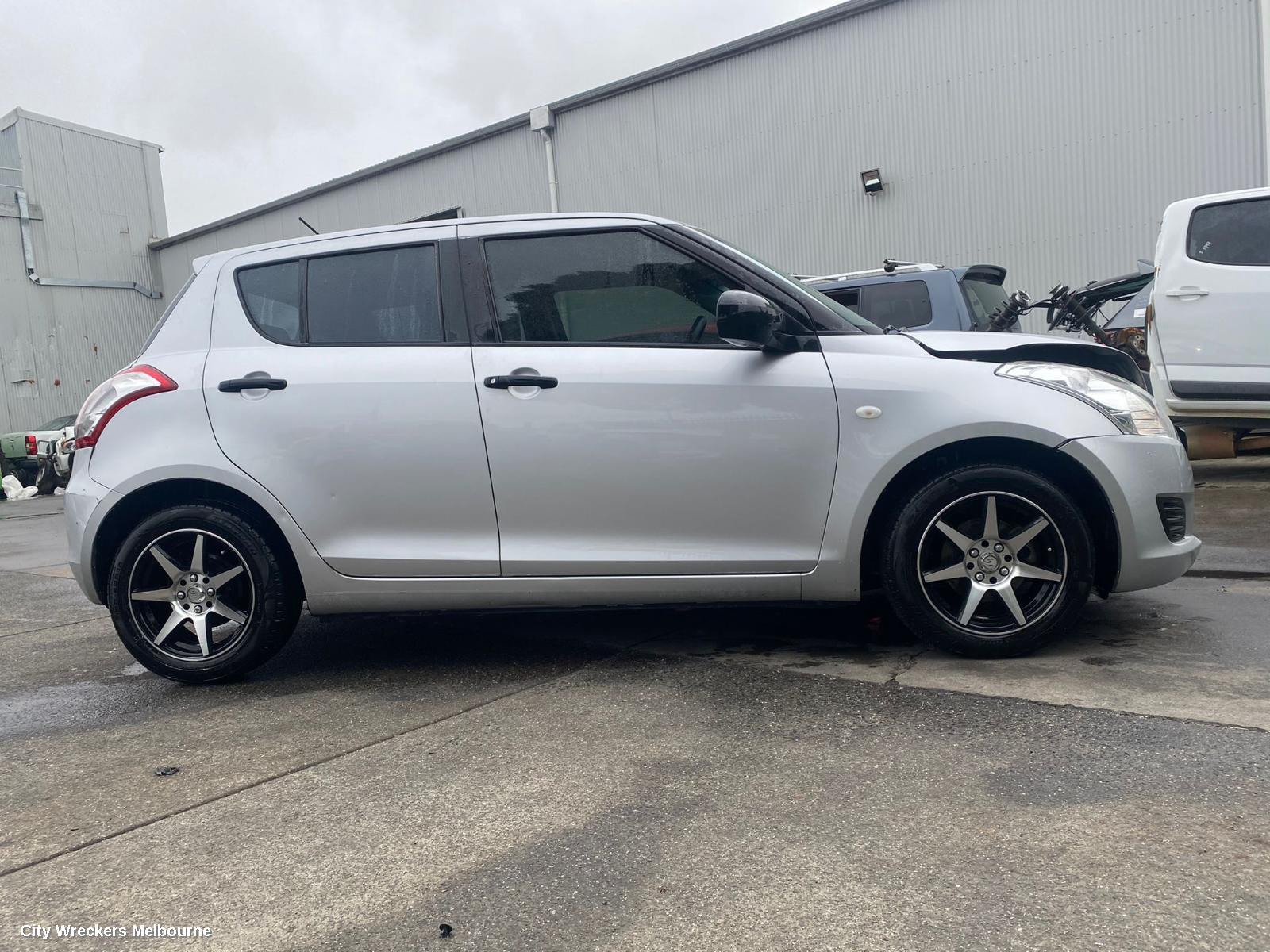 SUZUKI SWIFT RIGHT FRONT DOOR WINDOW, FZ, 08/2010 - 03/2017