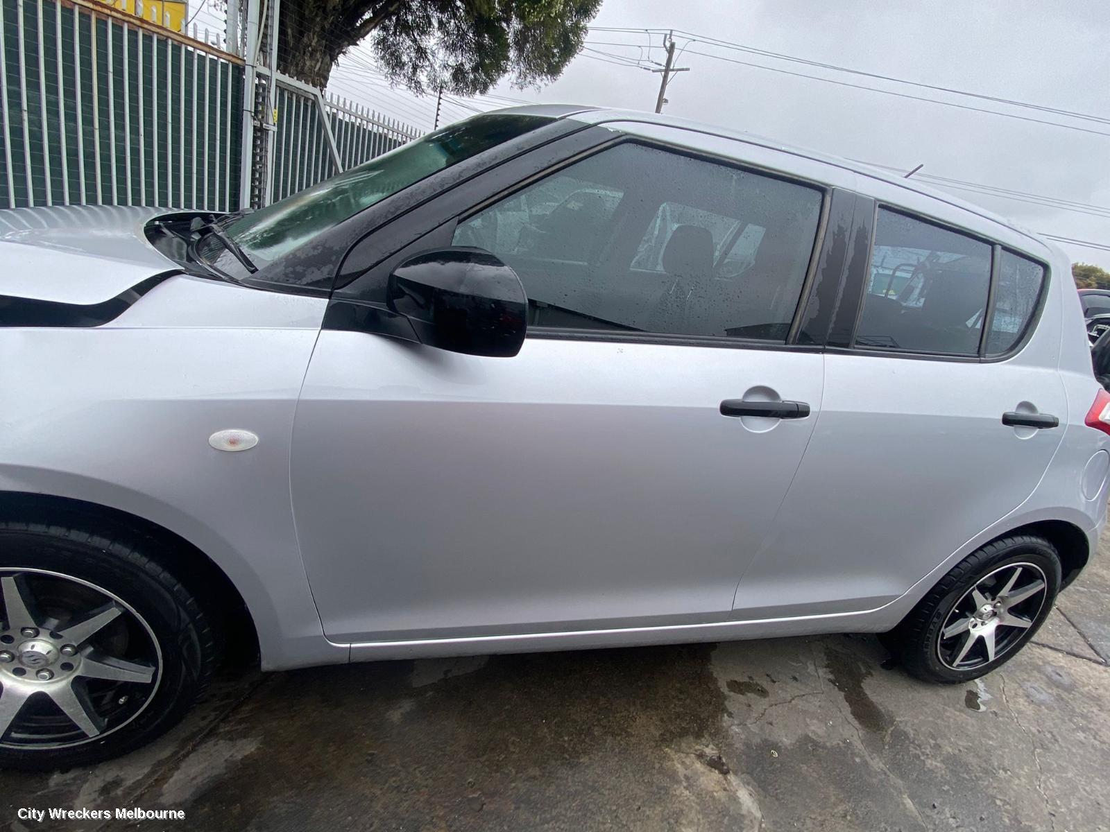 SUZUKI SWIFT RIGHT FRONT DOOR WINDOW, FZ, 08/2010 - 03/2017